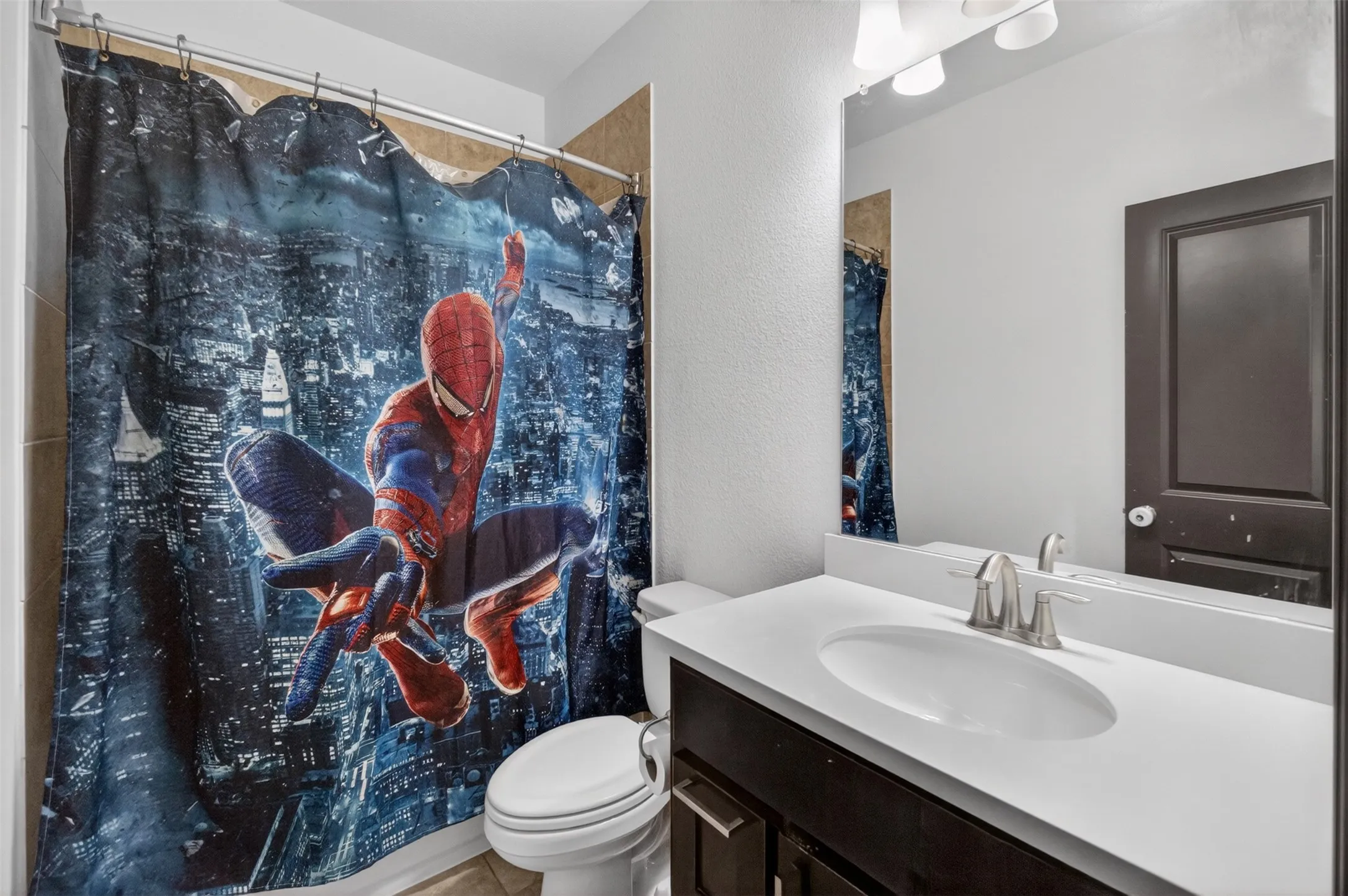 Single Family Residence For Sale in Collin County , 13776 Cardigan Lane, Frisco, Texas 75035, 4 Bedrooms, 5 Bathrooms, 3 Garage spaces, 4,152 Sqft, built in 2019, Price $1,075,000, mls#21279456, Real Estate Agent in Frisco, Homes For Sale in Collin county, Homes For Sale in Frisco, Realtor in Frisco Texas, Real Estate Brokerage Independent Realty Texas, Luminita Cordes Realtor