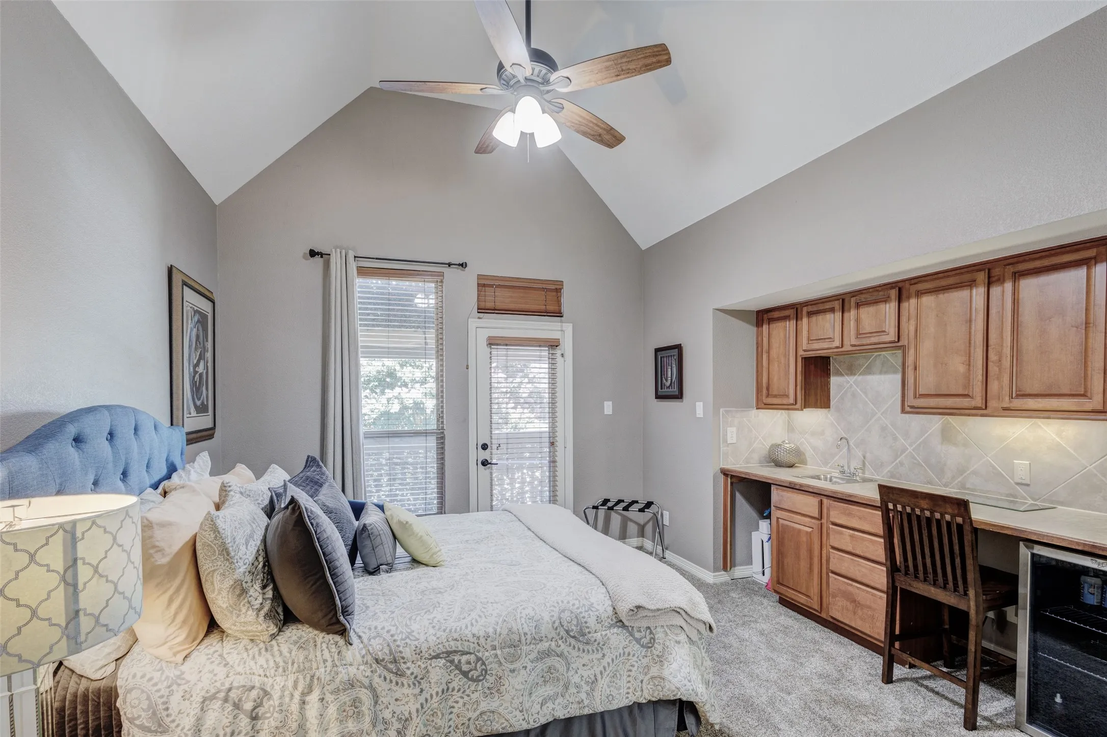 Single Family Residence For Rent in Collin County , 2045 Mason Drive, Frisco, Texas 75034, 3 Bedrooms, 3 Bathrooms, 2 Garage spaces, 3,091 Sqft, built in 2003, Price $5,000, mls#21280308, Real Estate Agent in Frisco, Homes For Rent in Collin county, Homes For Rent in Frisco, Realtor in Frisco Texas, Real Estate Brokerage Independent Realty Texas, Luminita Cordes Realtor