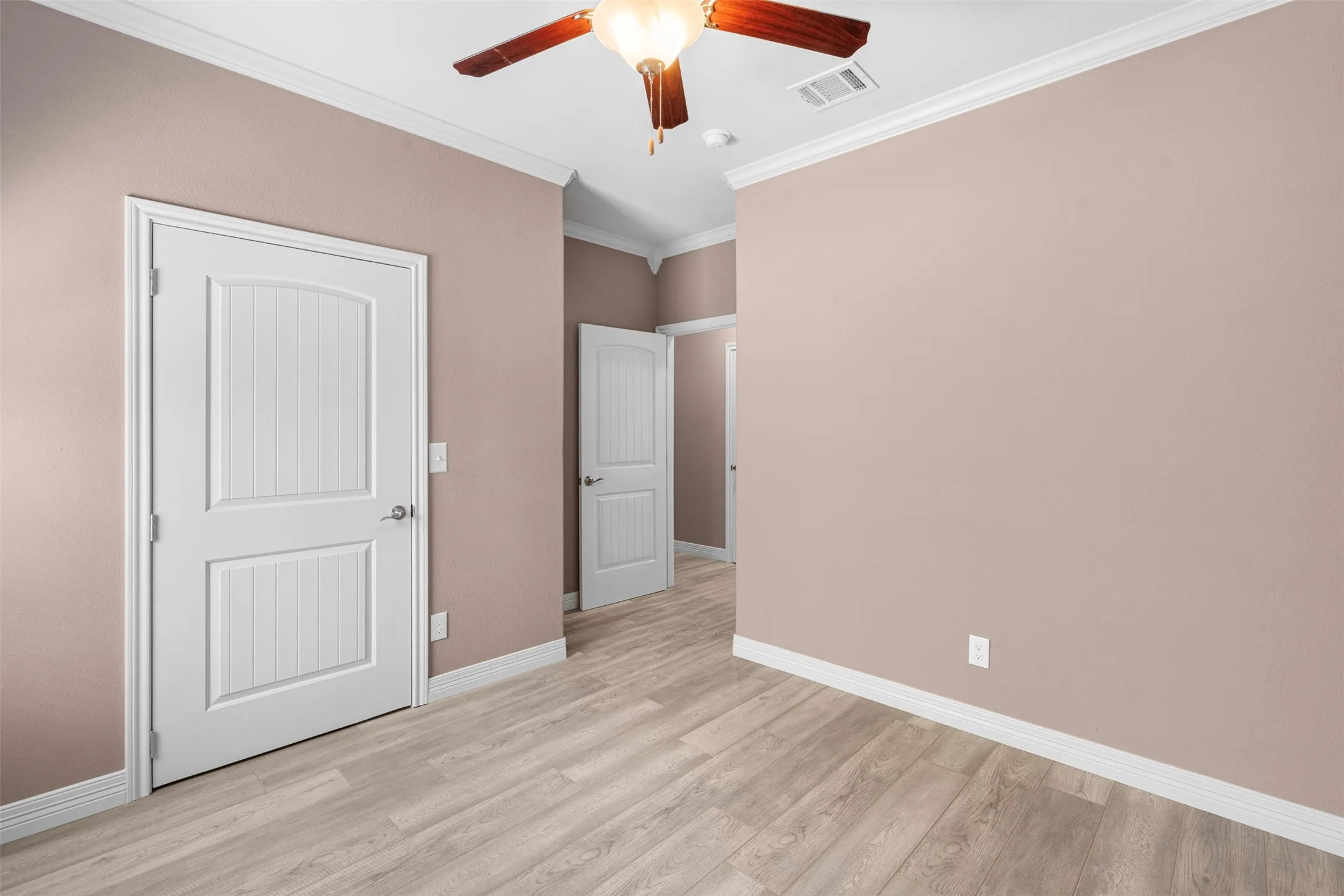 Single Family Residence For Sale in Navarro County , 851 SE County Road 3048d, Corsicana, Texas 75109, 4 Bedroom, 2 Bathroom, 2 Garage spaces, 1,576 Sqft, built in 2025, mls#21268978, Real Estate Agent in Corsicana, Homes For Sale in Navarro county, Homes For Sale in Corsicana, Realtor in Corsicana Texas, Real Estate Brokerage Independent Realty Texas, Luminita Cordes Realtor