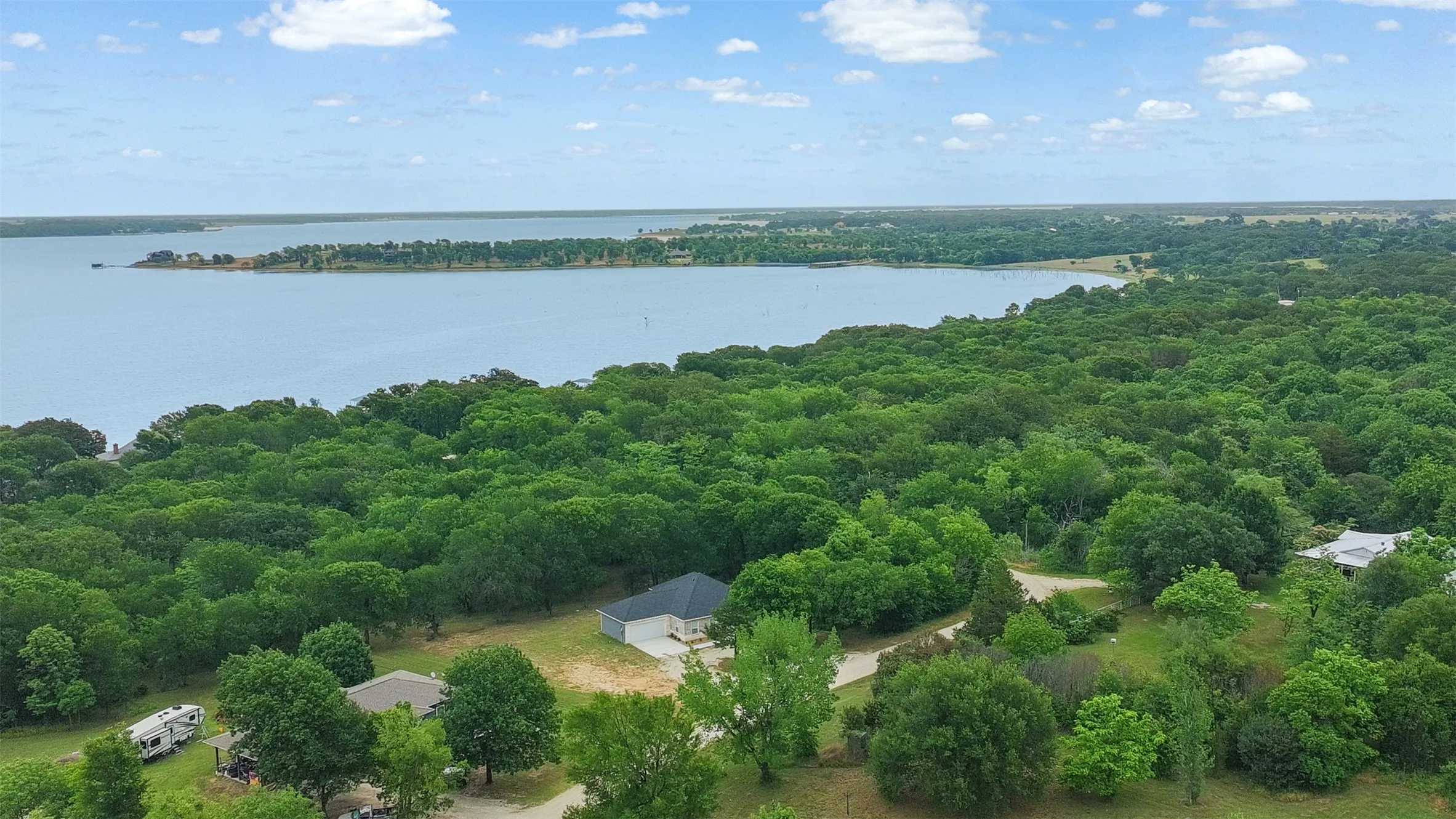 Single Family Residence For Sale in Navarro County , 851 SE County Road 3048d, Corsicana, Texas 75109, 4 Bedroom, 2 Bathroom, 2 Garage spaces, 1,576 Sqft, built in 2025, mls#21268978, Real Estate Agent in Corsicana, Homes For Sale in Navarro county, Homes For Sale in Corsicana, Realtor in Corsicana Texas, Real Estate Brokerage Independent Realty Texas, Luminita Cordes Realtor
