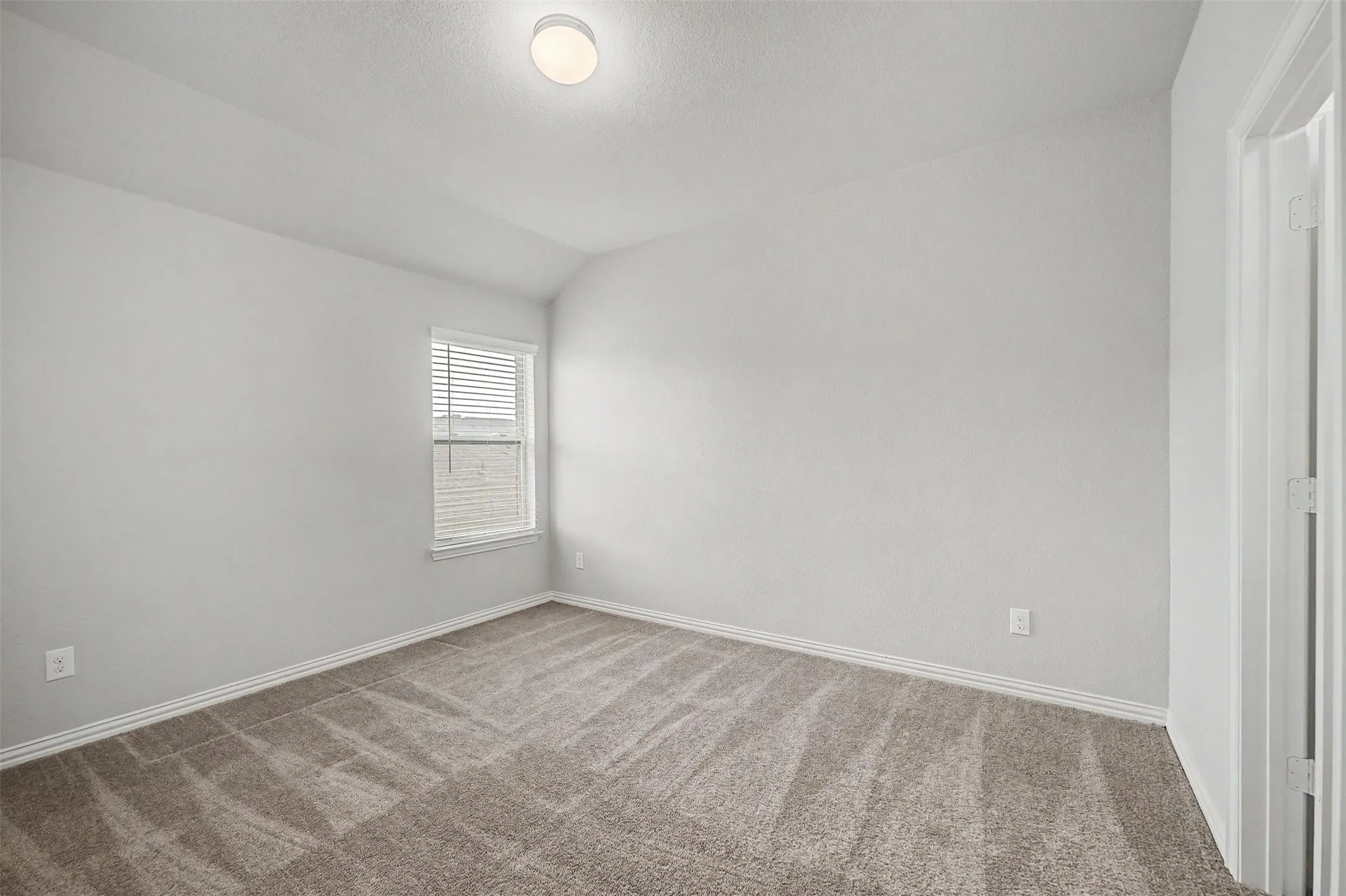 Single Family Residence For Sale in Rockwall County , 420 Attlee Drive, Fate, Texas 75189, 4 Bedroom, 4 Bathroom, 2 Garage spaces, 2,826 Sqft, built in 2019, mls#21279790, Real Estate Agent in Fate, Homes For Sale in Rockwall county, Homes For Sale in Fate, Realtor in Fate Texas, Real Estate Brokerage Independent Realty Texas, Luminita Cordes Realtor
