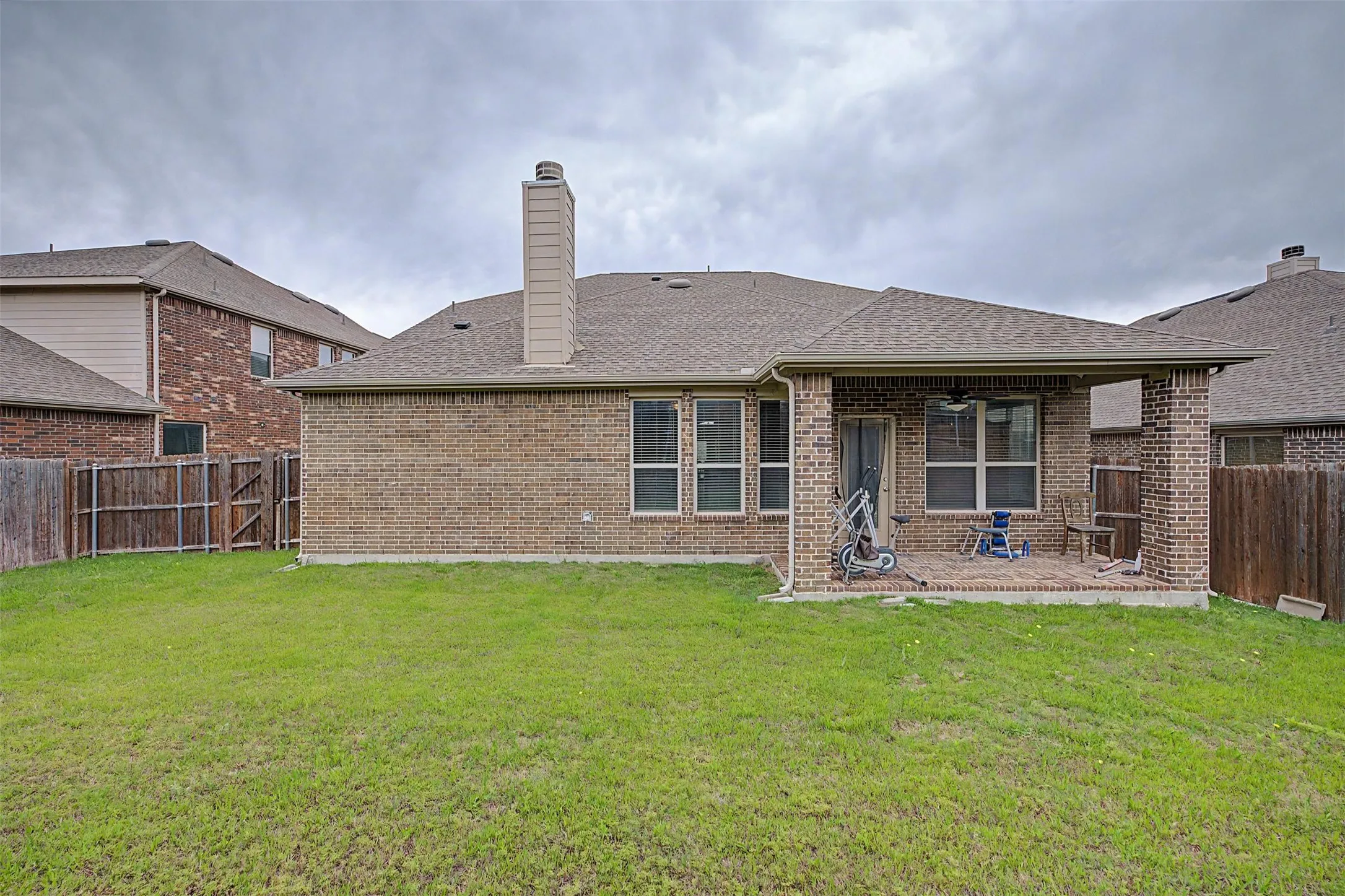 Single Family Residence For Sale in Rockwall County , 420 Attlee Drive, Fate, Texas 75189, 4 Bedroom, 4 Bathroom, 2 Garage spaces, 2,826 Sqft, built in 2019, mls#21279790, Real Estate Agent in Fate, Homes For Sale in Rockwall county, Homes For Sale in Fate, Realtor in Fate Texas, Real Estate Brokerage Independent Realty Texas, Luminita Cordes Realtor
