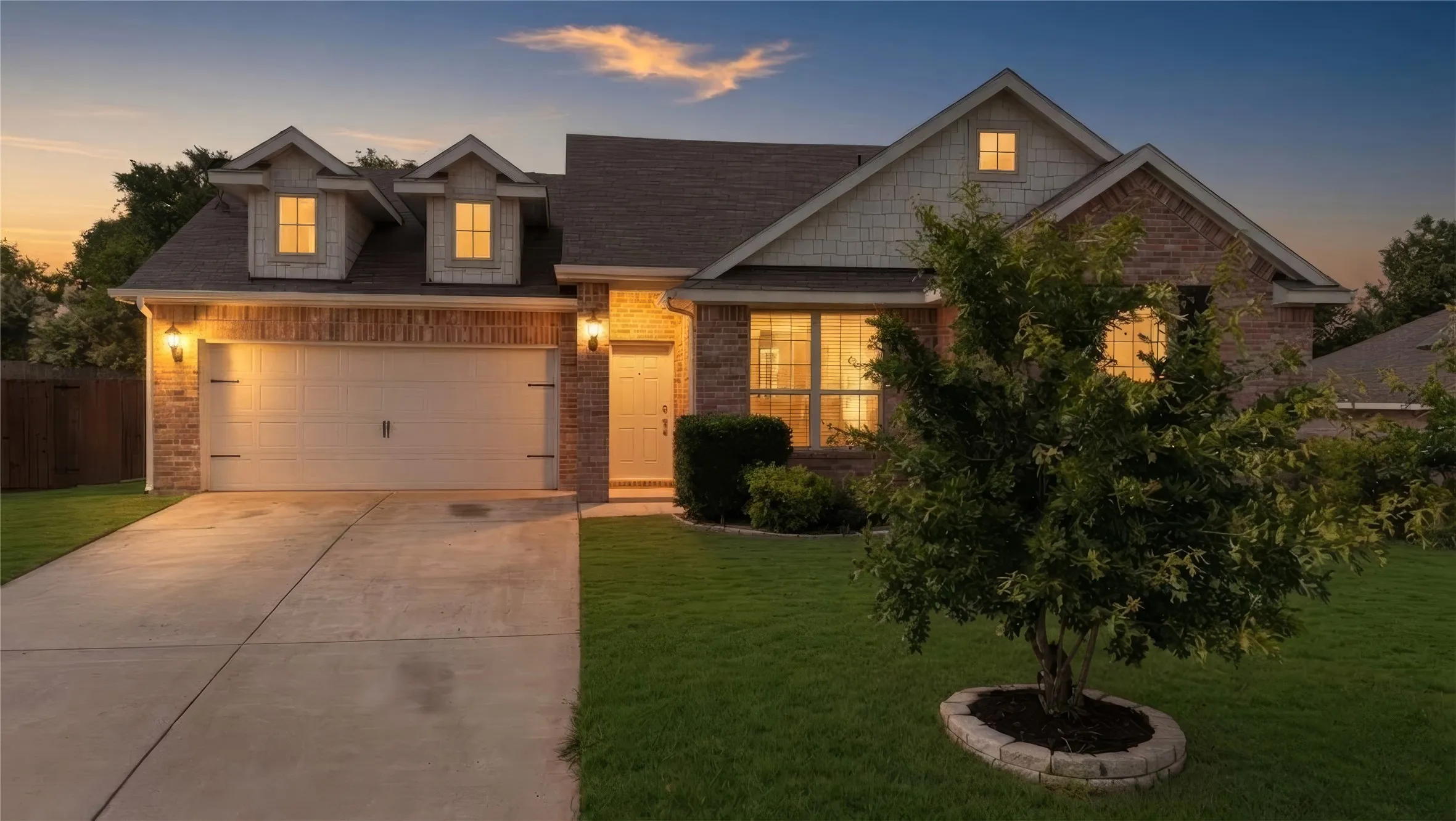 Single Family Residence For Sale in Tarrant County , 3716 Jazmine Drive, Forest Hill, Texas 76140, 3 Bedrooms, 2 Bathrooms, 2 Garage spaces, 1,847 Sqft, built in 2018, Price $299,950, mls#21279920, Real Estate Agent in Forest Hill, Homes For Sale in Tarrant county, Homes For Sale in Forest Hill, Realtor in Forest Hill Texas, Real Estate Brokerage Independent Realty Texas, Luminita Cordes Realtor