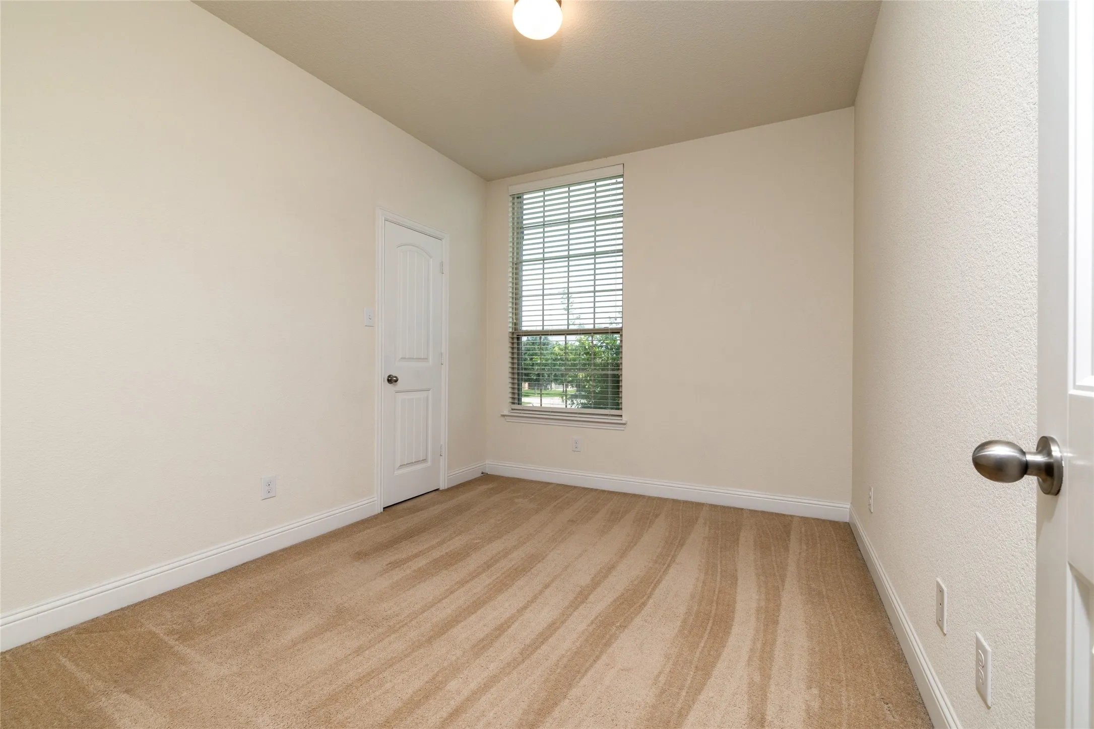 Single Family Residence For Sale in Tarrant County , 3716 Jazmine Drive, Forest Hill, Texas 76140, 3 Bedrooms, 2 Bathrooms, 2 Garage spaces, 1,847 Sqft, built in 2018, Price $299,950, mls#21279920, Real Estate Agent in Forest Hill, Homes For Sale in Tarrant county, Homes For Sale in Forest Hill, Realtor in Forest Hill Texas, Real Estate Brokerage Independent Realty Texas, Luminita Cordes Realtor