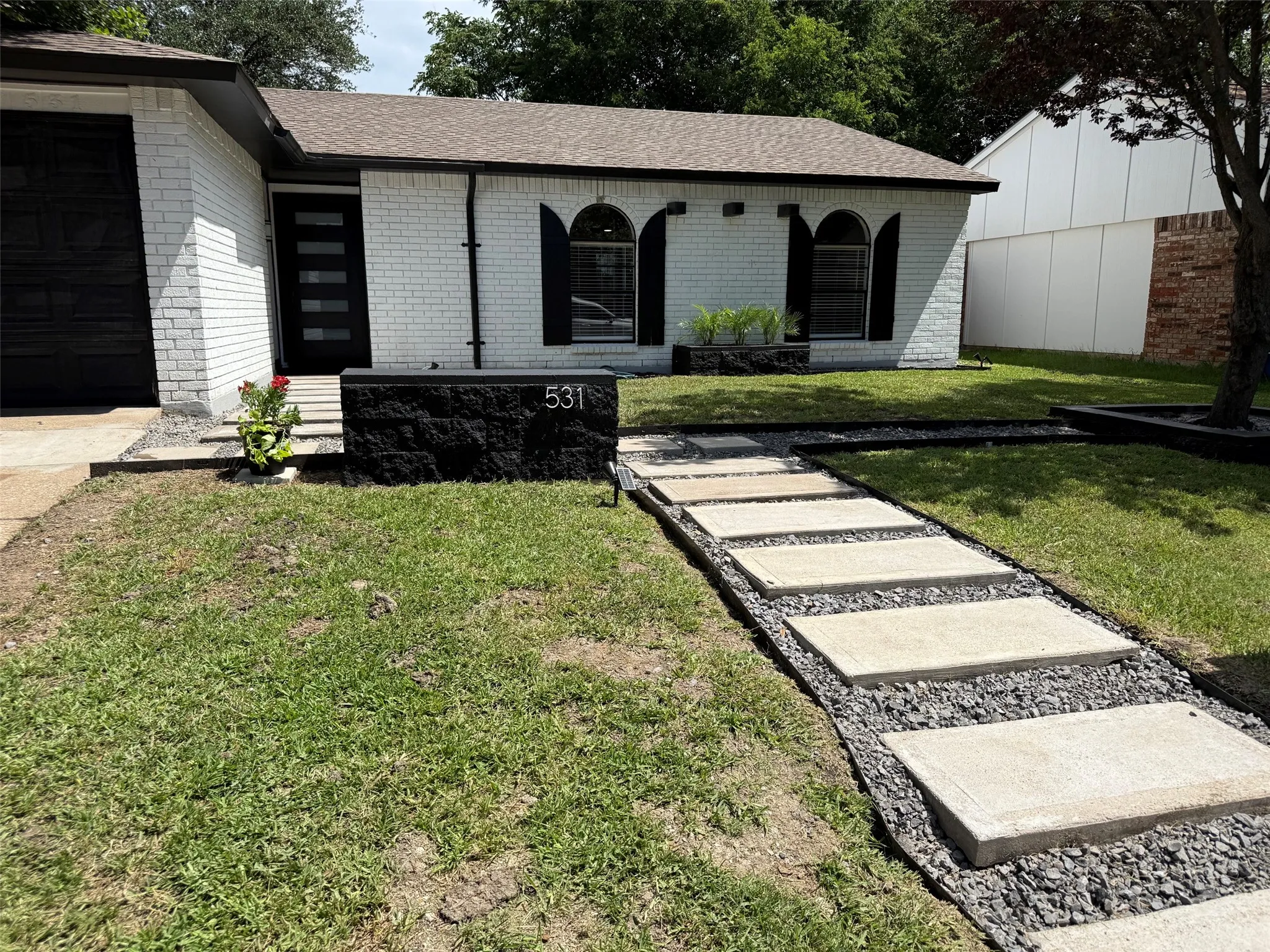 Single Family Residence For Sale in Collin County , 531 Hightrail Drive, Allen, Texas 75002, 3 Bedroom, 2 Bathroom, 1 Garage spaces, 1,259 Sqft, built in 1976, mls#21280376, Real Estate Agent in Allen, Homes For Sale in Collin county, Homes For Sale in Allen, Realtor in Allen Texas, Real Estate Brokerage Independent Realty Texas, Luminita Cordes Realtor