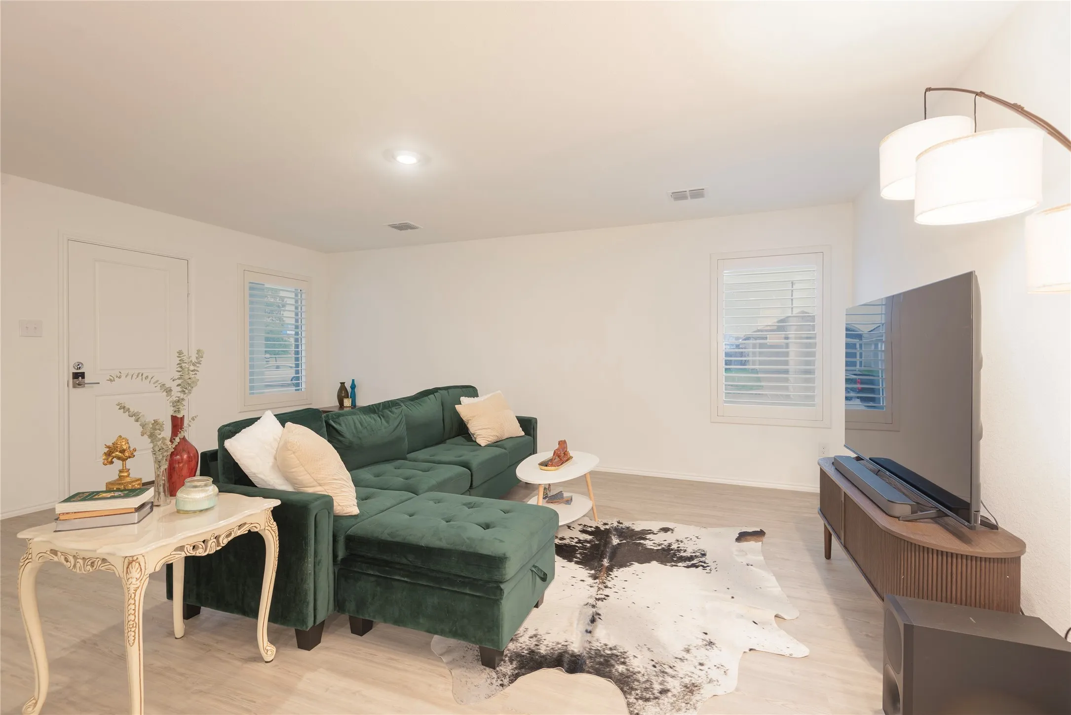 Single Family Residence For Sale in Collin County , 115 Harvest Street, Princeton, Texas 75407, 3 Bedroom, 2 Bathroom, 2 Garage spaces, 1,436 Sqft, built in 2024, mls#21279209, Real Estate Agent in Princeton, Homes For Sale in Collin county, Homes For Sale in Princeton, Realtor in Princeton Texas, Real Estate Brokerage Independent Realty Texas, Luminita Cordes Realtor