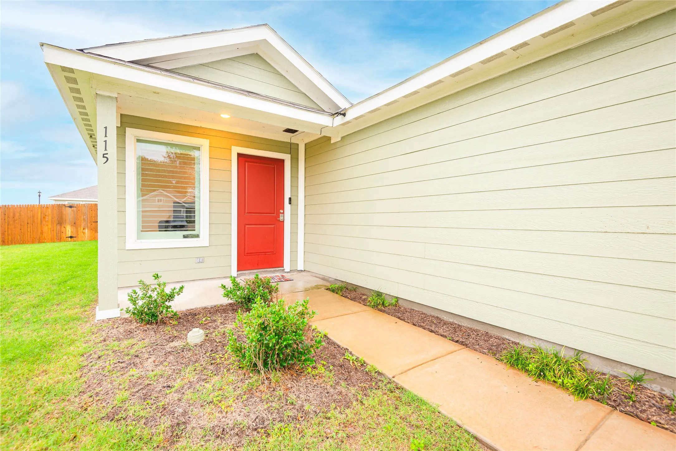 Single Family Residence For Sale in Collin County , 115 Harvest Street, Princeton, Texas 75407, 3 Bedroom, 2 Bathroom, 2 Garage spaces, 1,436 Sqft, built in 2024, mls#21279209, Real Estate Agent in Princeton, Homes For Sale in Collin county, Homes For Sale in Princeton, Realtor in Princeton Texas, Real Estate Brokerage Independent Realty Texas, Luminita Cordes Realtor