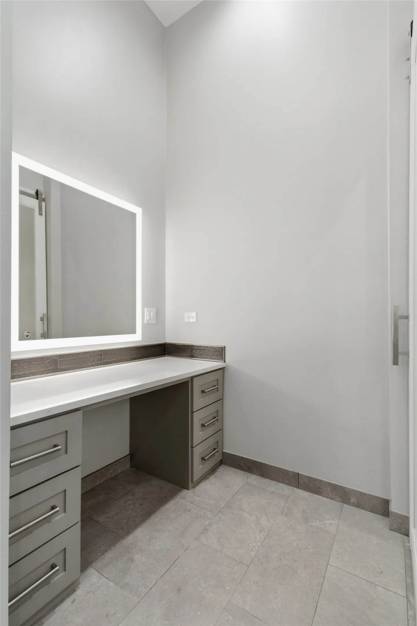 dressing vanity area