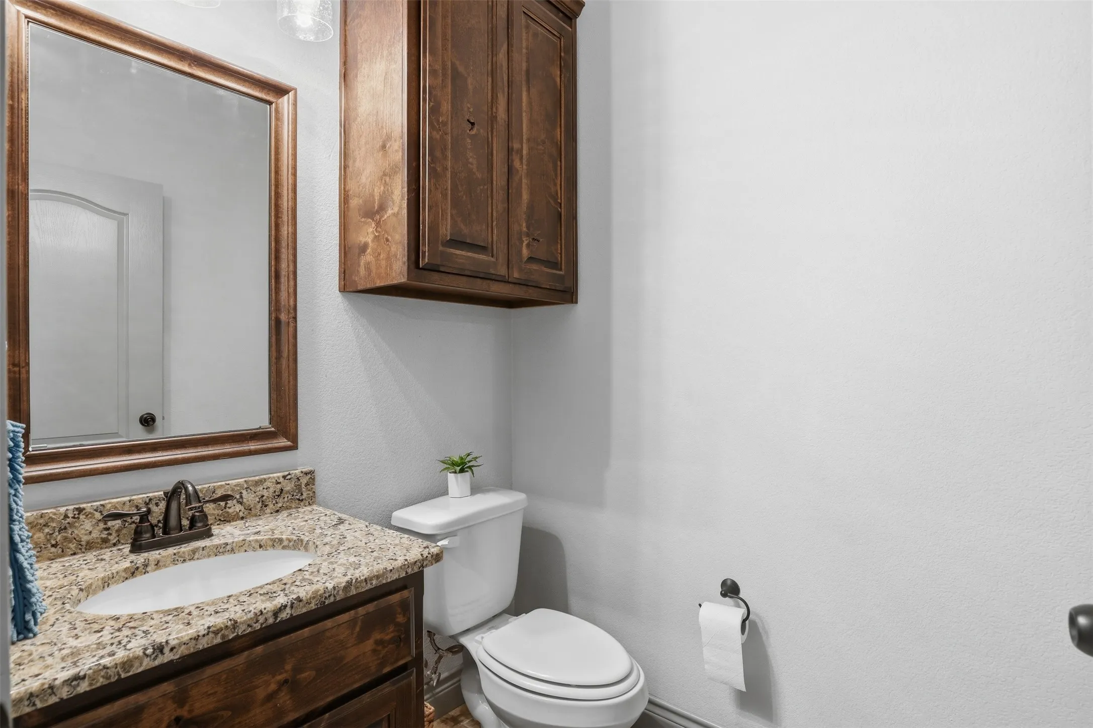 Half Bath Entry