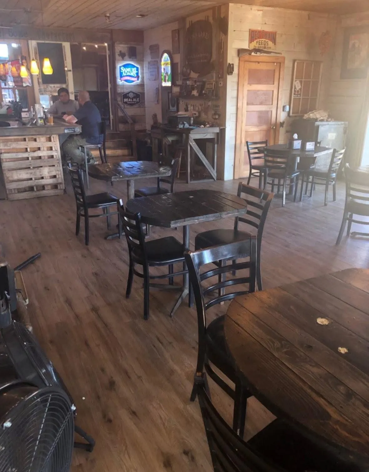 Retail For Sale in Camp County , 115 Compress Street, Pittsburg, Texas 75686, 0, 0, Garage spaces, 0 Sqft, built in 1900, Price $225,000, mls#21280408, Real Estate Agent in Pittsburg, Homes For Sale in Camp county, Homes For Sale in Pittsburg, Realtor in Pittsburg Texas, Real Estate Brokerage Independent Realty Texas, Luminita Cordes Realtor