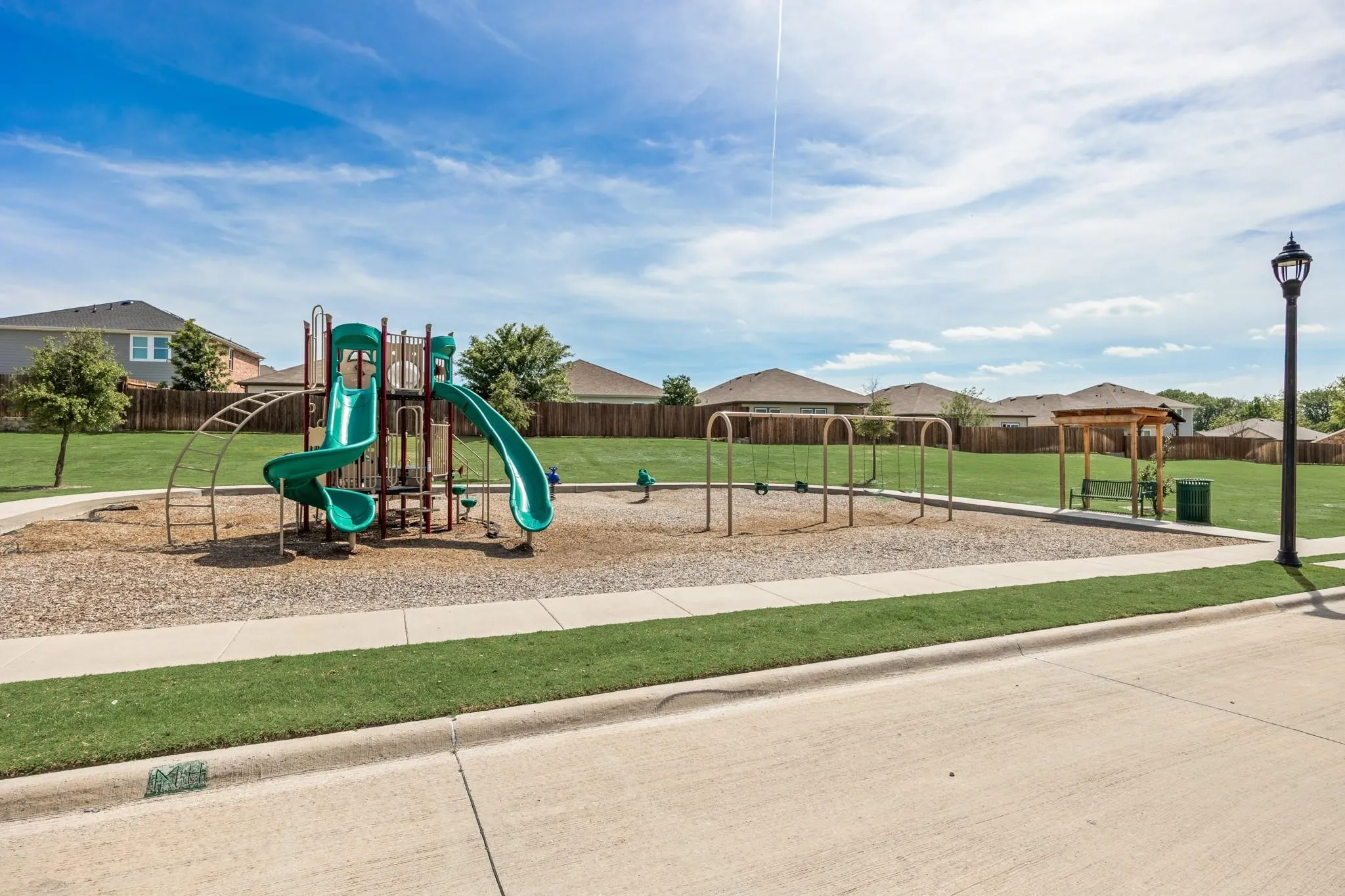 Single Family Residence For Sale in Collin County , 1017 Crepe Myrtle Lane, Anna, Texas 75409, 4 Bedrooms, 3 Bathrooms, 2 Garage spaces, 2,089 Sqft, built in 2020, Price $390,000, mls#21280441, Real Estate Agent in Anna, Homes For Sale in Collin county, Homes For Sale in Anna, Realtor in Anna Texas, Real Estate Brokerage Independent Realty Texas, Luminita Cordes Realtor