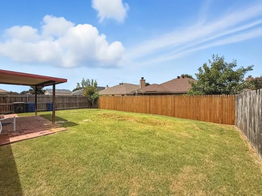 Single Family Residence For Rent in Hood County , 4720 Topaz Lane, Granbury, Texas 76049, 4 Bedrooms, 2 Bathrooms, 2 Garage spaces, 1,903 Sqft, built in 2005, Price $2,400, mls#21254857, Real Estate Agent in Granbury, Homes For Rent in Hood county, Homes For Rent in Granbury, Realtor in Granbury Texas, Real Estate Brokerage Independent Realty Texas, Luminita Cordes Realtor