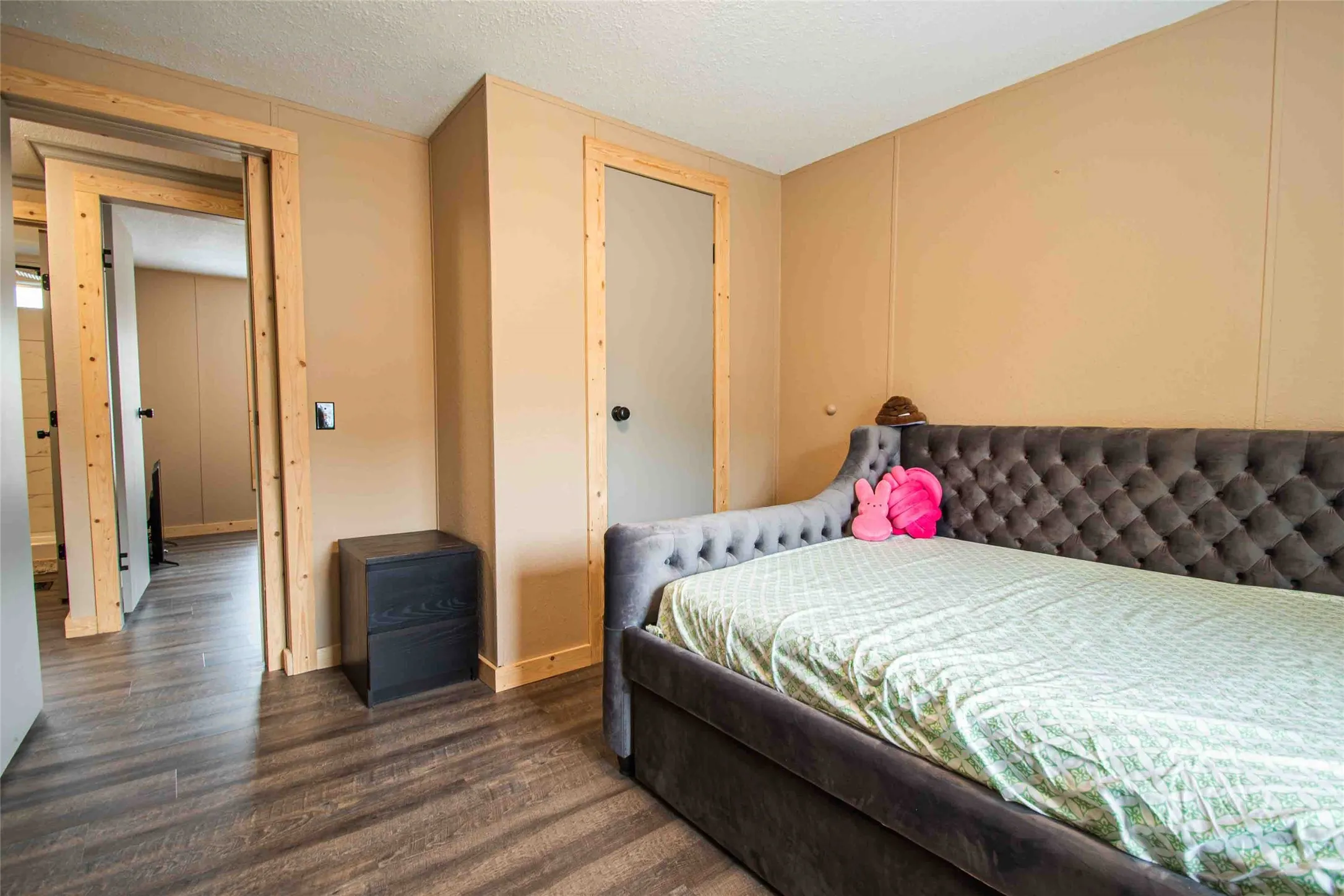 another view of guest bedroom