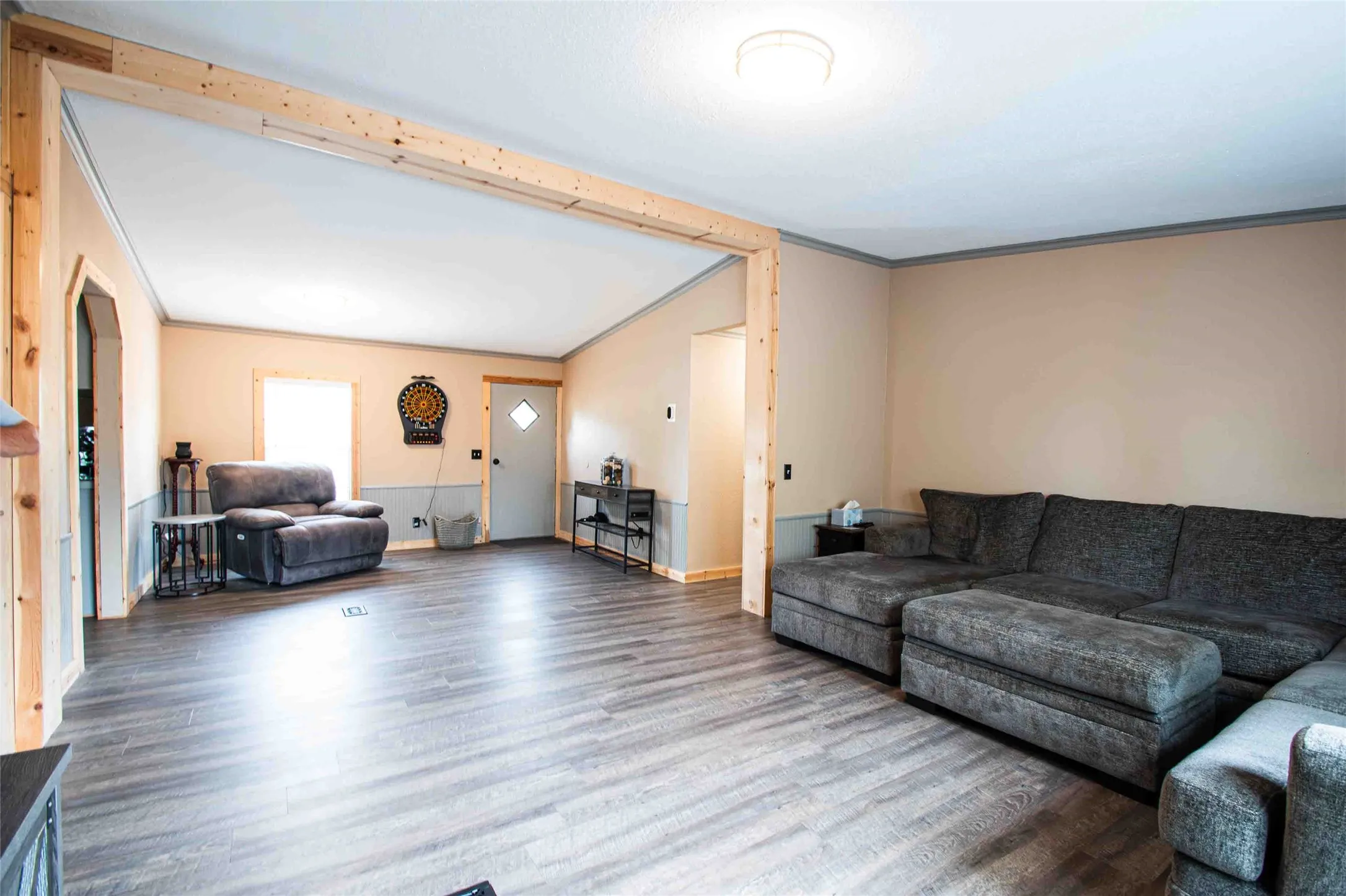 17x24 open living area
