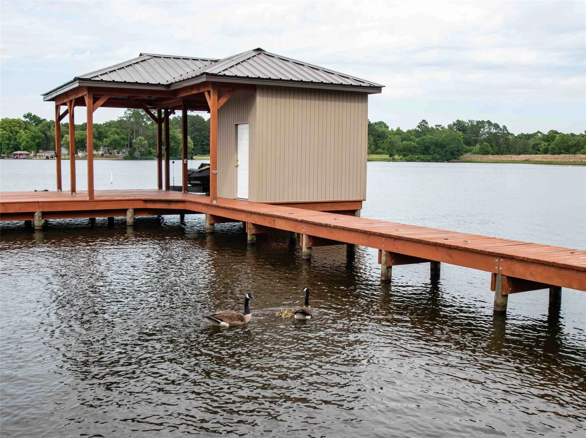 closer look at your boat house and jet ski lift