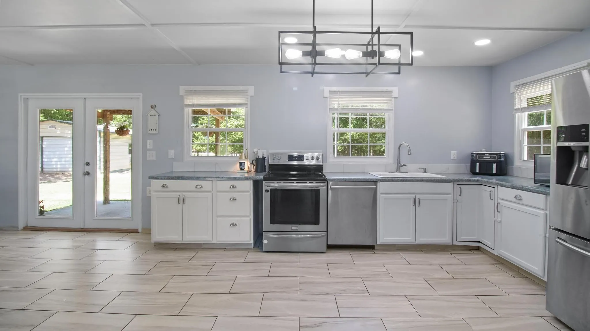Single Family Residence For Sale in Wood County , 2792 Fm 49, Mineola, Texas 75773, 2 Bedroom, 1 Bathroom, 2 Garage spaces, 1,080 Sqft, built in 2015, mls#21280501, Real Estate Agent in Mineola, Homes For Sale in Wood county, Homes For Sale in Mineola, Realtor in Mineola Texas, Real Estate Brokerage Independent Realty Texas, Luminita Cordes Realtor