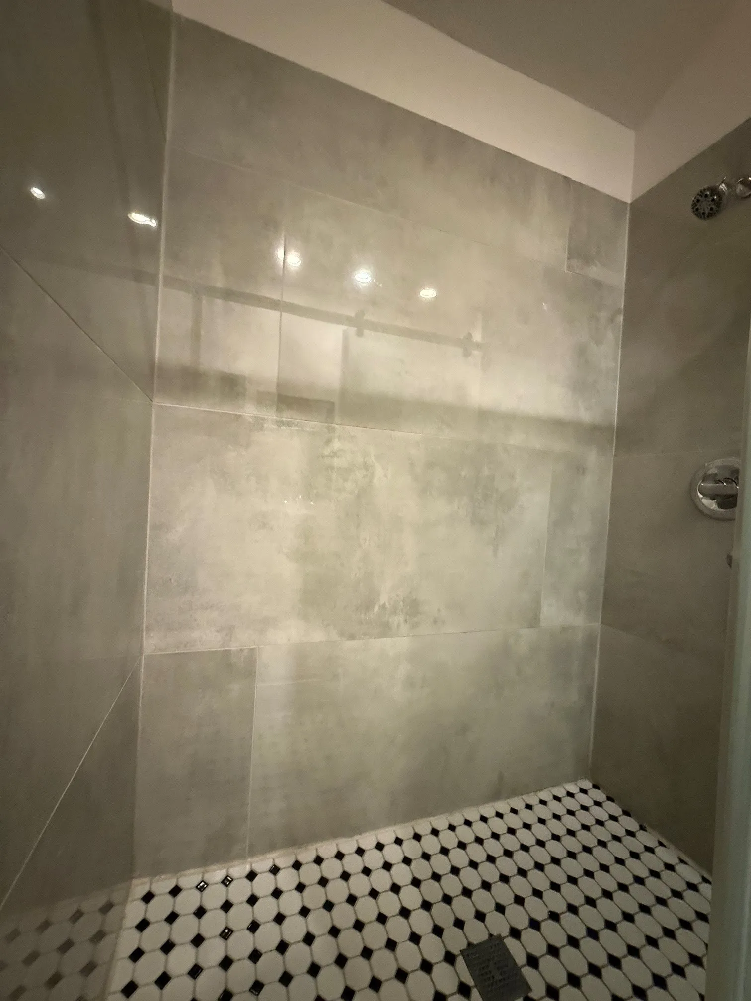 Single Family Residence For Sale in Dallas County , 1815 Lombard Street, Garland, Texas 75043, 3 Bedroom, 2 Bathroom, 2 Garage spaces, 1,234 Sqft, built in 1992, mls#21280520, Real Estate Agent in Garland, Homes For Sale in Dallas county, Homes For Sale in Garland, Realtor in Garland Texas, Real Estate Brokerage Independent Realty Texas, Luminita Cordes Realtor