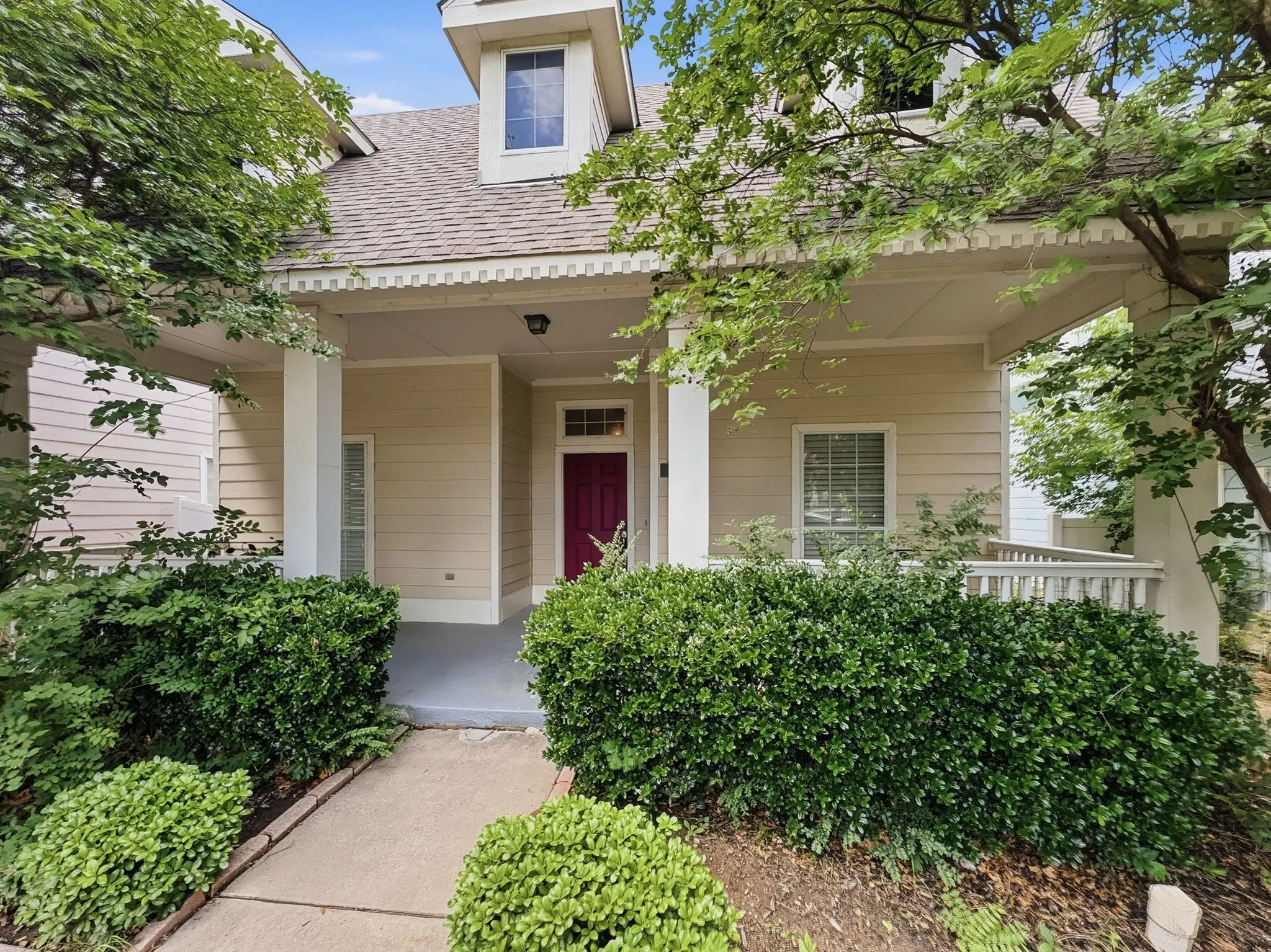 Single Family Residence For Rent in Denton County , 1237 Chattahoochee Drive, Savannah, Texas 76227, 4 Bedroom, 2 Bathroom, 2 Garage spaces, 1,759 Sqft, built in 2006, mls#21280530, Real Estate Agent in Savannah, Homes For Rent in Denton county, Homes For Rent in Savannah, Realtor in Savannah Texas, Real Estate Brokerage Independent Realty Texas, Luminita Cordes Realtor