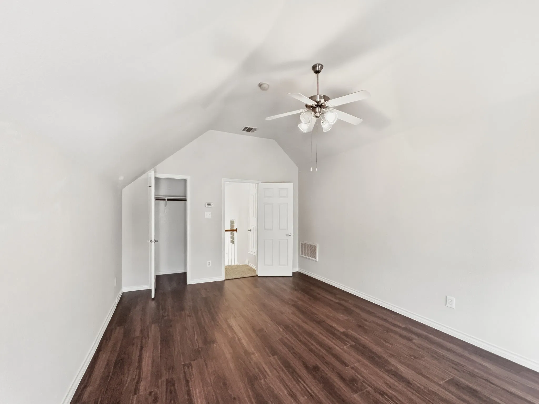 Single Family Residence For Rent in Denton County , 1237 Chattahoochee Drive, Savannah, Texas 76227, 4 Bedroom, 2 Bathroom, 2 Garage spaces, 1,759 Sqft, built in 2006, mls#21280530, Real Estate Agent in Savannah, Homes For Rent in Denton county, Homes For Rent in Savannah, Realtor in Savannah Texas, Real Estate Brokerage Independent Realty Texas, Luminita Cordes Realtor