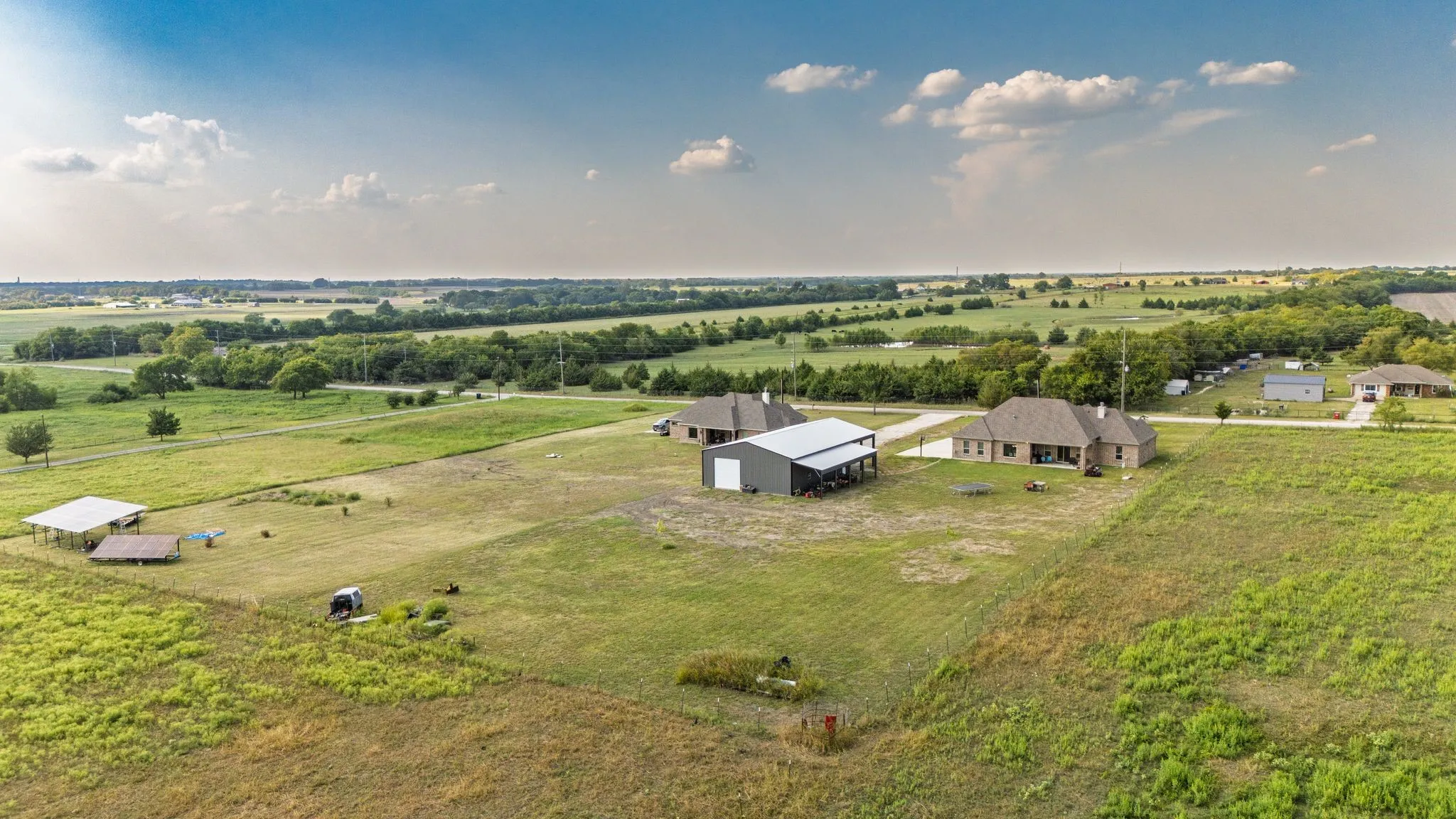 Single Family Residence For Sale in Fannin County , 1094 County Road 4850, Leonard, Texas 75452, 4 Bedrooms, 3 Bathrooms, 2 Garage spaces, 2,463 Sqft, built in 2023, Price $540,000, mls#21279986, Real Estate Agent in Leonard, Homes For Sale in Fannin county, Homes For Sale in Leonard, Realtor in Leonard Texas, Real Estate Brokerage Independent Realty Texas, Luminita Cordes Realtor