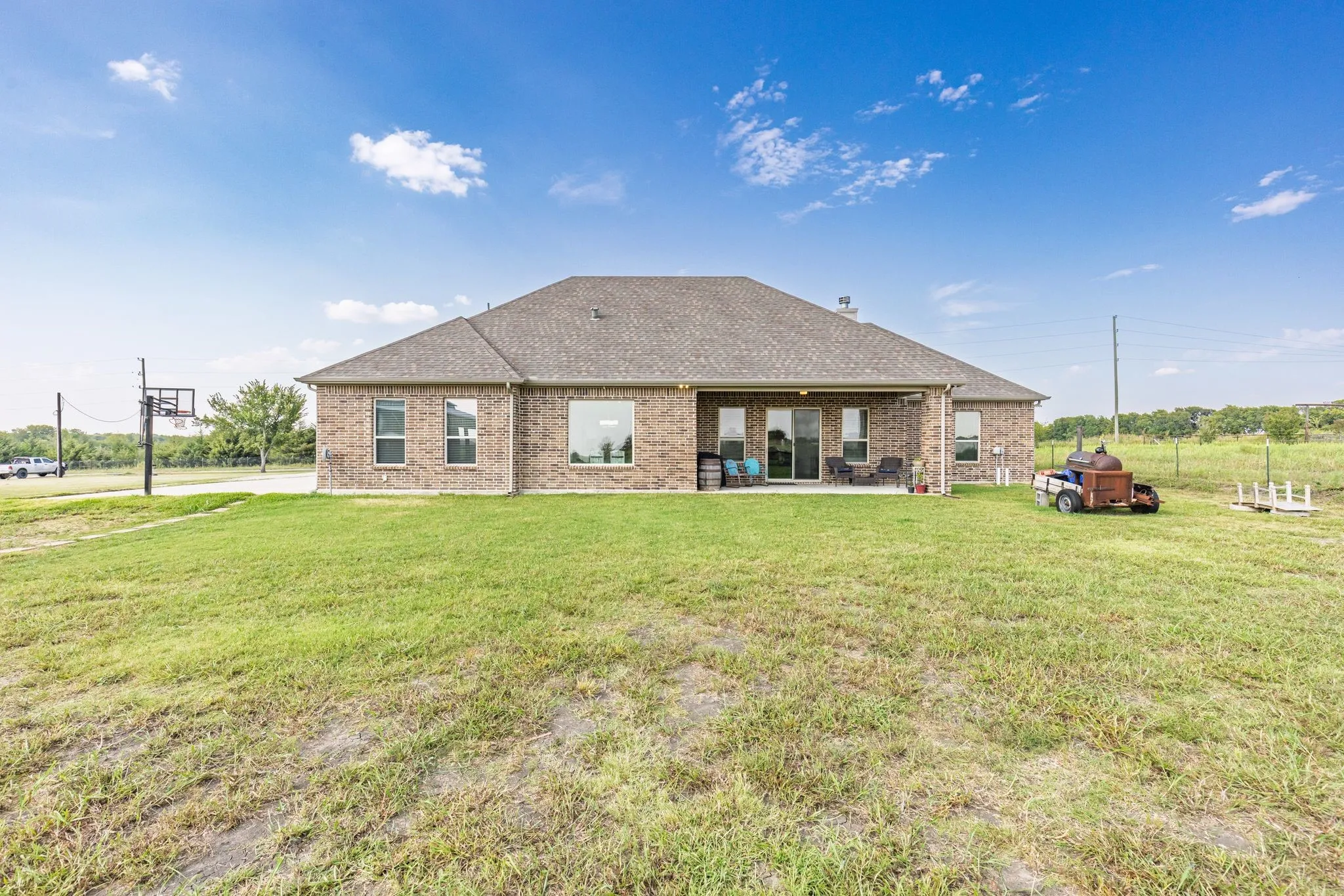 Single Family Residence For Sale in Fannin County , 1094 County Road 4850, Leonard, Texas 75452, 4 Bedrooms, 3 Bathrooms, 2 Garage spaces, 2,463 Sqft, built in 2023, Price $540,000, mls#21279986, Real Estate Agent in Leonard, Homes For Sale in Fannin county, Homes For Sale in Leonard, Realtor in Leonard Texas, Real Estate Brokerage Independent Realty Texas, Luminita Cordes Realtor