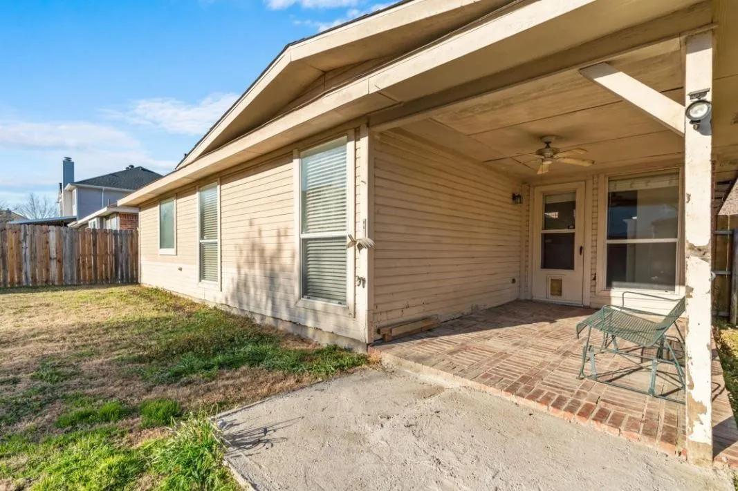 Single Family Residence For Rent in Collin County , 1117 Shaker Run, Mc Kinney, Texas 75069, 3 Bedroom, 2 Bathroom, 2 Garage spaces, 1,469 Sqft, built in 2001, mls#21280566, Real Estate Agent in Mc Kinney, Homes For Rent in Collin county, Homes For Rent in Mc Kinney, Realtor in Mc Kinney Texas, Real Estate Brokerage Independent Realty Texas, Luminita Cordes Realtor