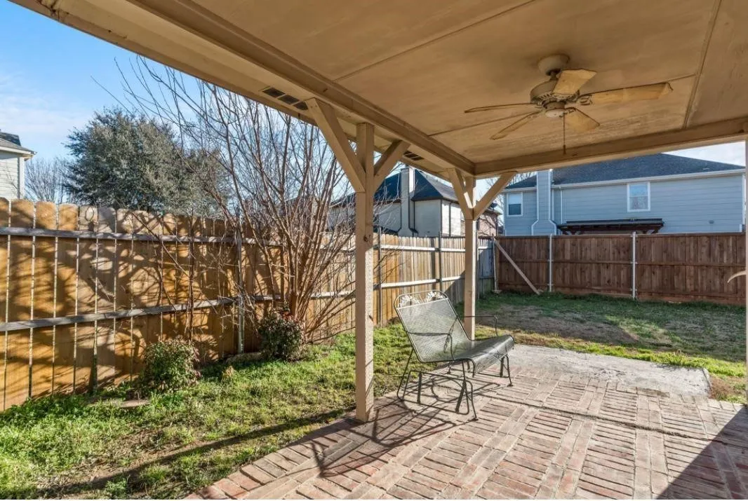 Single Family Residence For Rent in Collin County , 1117 Shaker Run, Mc Kinney, Texas 75069, 3 Bedroom, 2 Bathroom, 2 Garage spaces, 1,469 Sqft, built in 2001, mls#21280566, Real Estate Agent in Mc Kinney, Homes For Rent in Collin county, Homes For Rent in Mc Kinney, Realtor in Mc Kinney Texas, Real Estate Brokerage Independent Realty Texas, Luminita Cordes Realtor