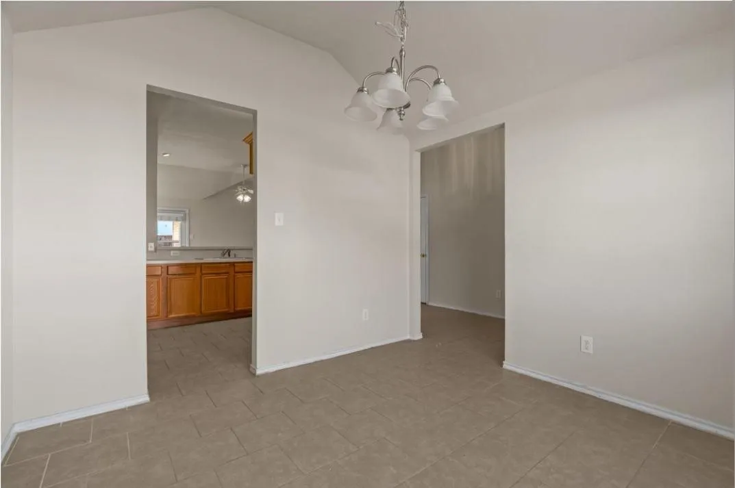 Single Family Residence For Rent in Collin County , 1117 Shaker Run, Mc Kinney, Texas 75069, 3 Bedroom, 2 Bathroom, 2 Garage spaces, 1,469 Sqft, built in 2001, mls#21280566, Real Estate Agent in Mc Kinney, Homes For Rent in Collin county, Homes For Rent in Mc Kinney, Realtor in Mc Kinney Texas, Real Estate Brokerage Independent Realty Texas, Luminita Cordes Realtor