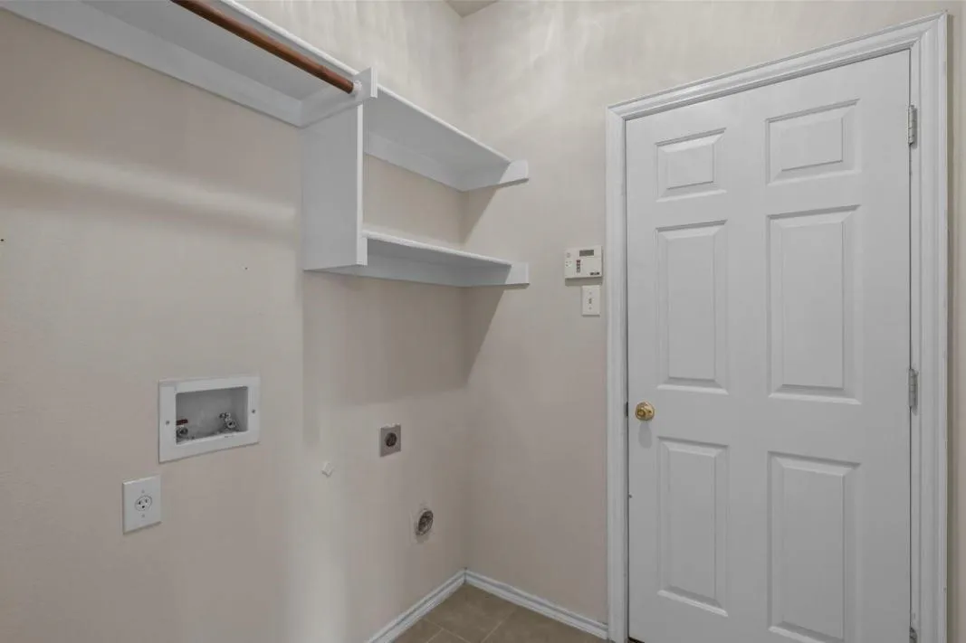 Single Family Residence For Rent in Collin County , 1117 Shaker Run, Mc Kinney, Texas 75069, 3 Bedroom, 2 Bathroom, 2 Garage spaces, 1,469 Sqft, built in 2001, mls#21280566, Real Estate Agent in Mc Kinney, Homes For Rent in Collin county, Homes For Rent in Mc Kinney, Realtor in Mc Kinney Texas, Real Estate Brokerage Independent Realty Texas, Luminita Cordes Realtor