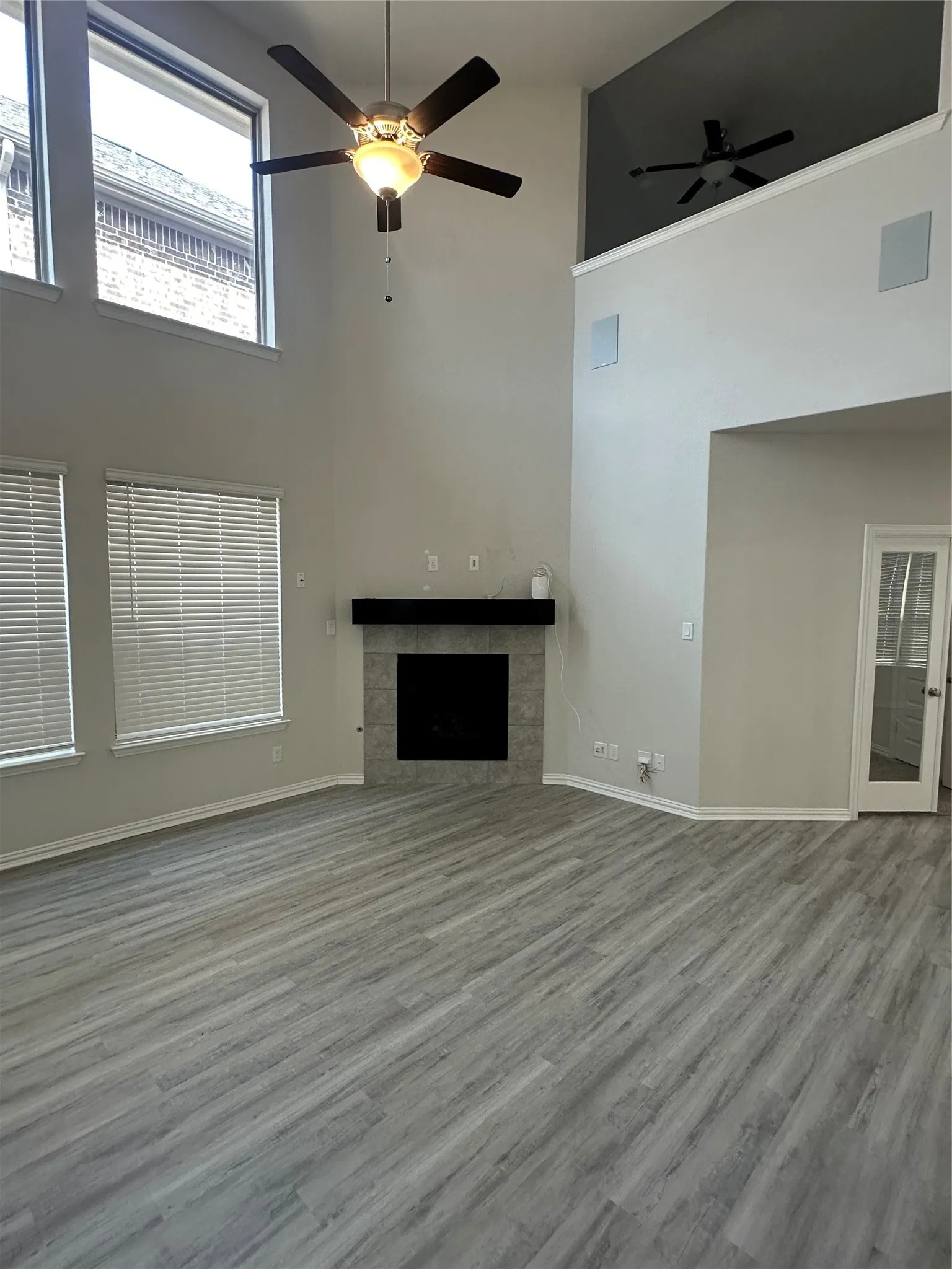 Single Family Residence For Rent in Grayson County , 3918 Talisker Boulevard, Sherman, Texas 75090, 4 Bedroom, 4 Bathroom, 2 Garage spaces, 2,480 Sqft, built in 2023, mls#21280576, Real Estate Agent in Sherman, Homes For Rent in Grayson county, Homes For Rent in Sherman, Realtor in Sherman Texas, Real Estate Brokerage Independent Realty Texas, Luminita Cordes Realtor