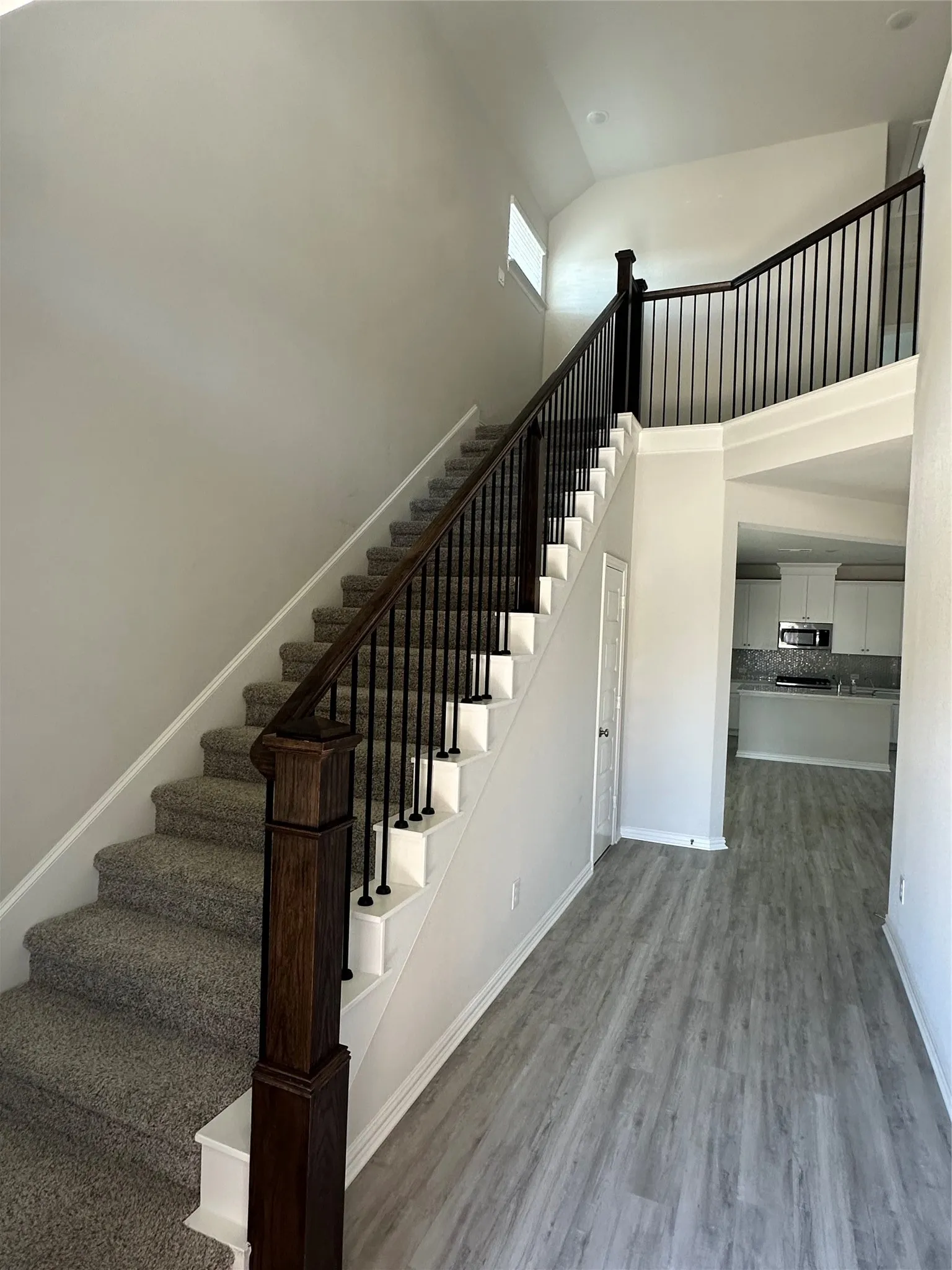 Single Family Residence For Rent in Grayson County , 3918 Talisker Boulevard, Sherman, Texas 75090, 4 Bedroom, 4 Bathroom, 2 Garage spaces, 2,480 Sqft, built in 2023, mls#21280576, Real Estate Agent in Sherman, Homes For Rent in Grayson county, Homes For Rent in Sherman, Realtor in Sherman Texas, Real Estate Brokerage Independent Realty Texas, Luminita Cordes Realtor