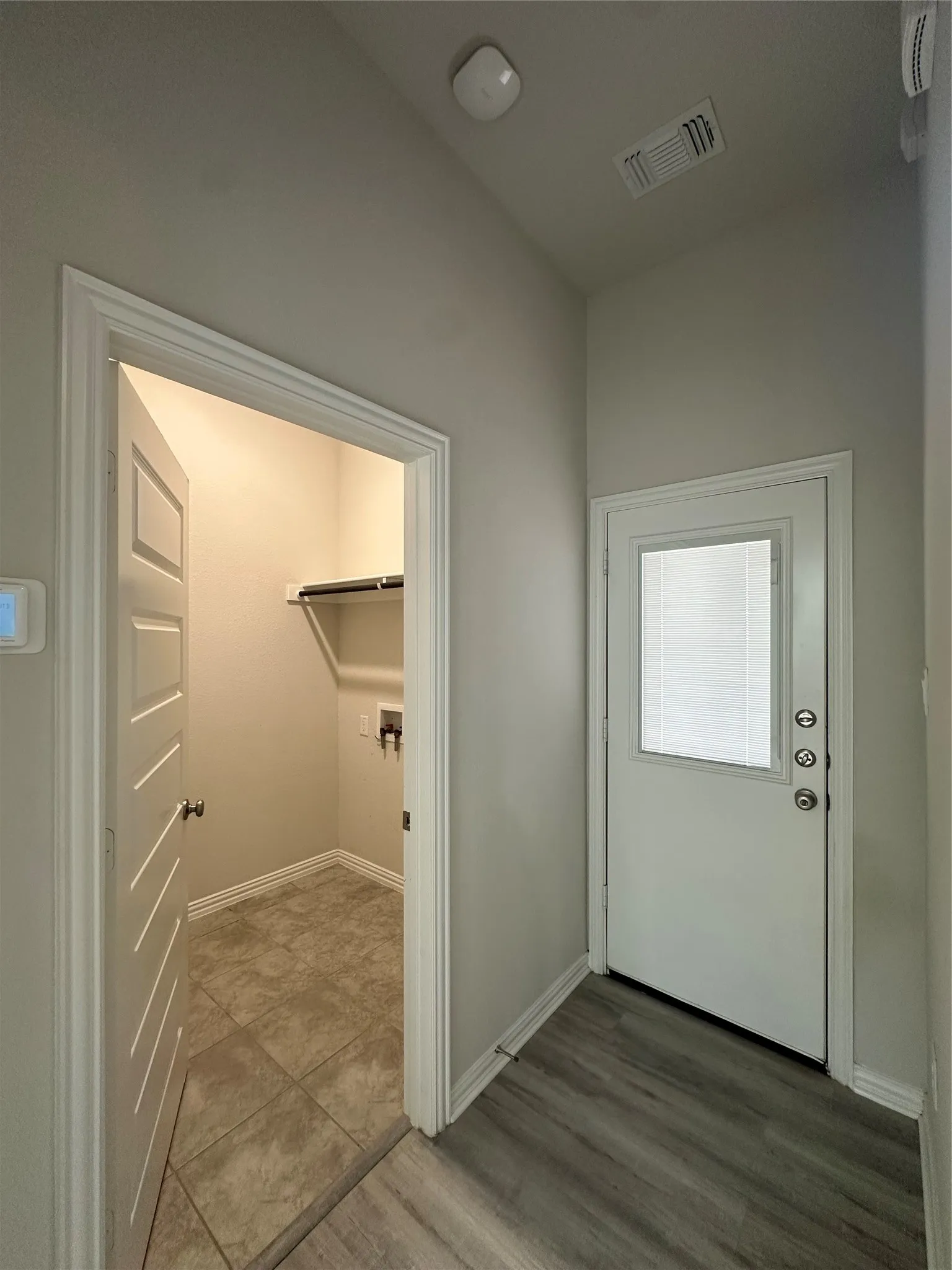 Single Family Residence For Rent in Grayson County , 3918 Talisker Boulevard, Sherman, Texas 75090, 4 Bedroom, 4 Bathroom, 2 Garage spaces, 2,480 Sqft, built in 2023, mls#21280576, Real Estate Agent in Sherman, Homes For Rent in Grayson county, Homes For Rent in Sherman, Realtor in Sherman Texas, Real Estate Brokerage Independent Realty Texas, Luminita Cordes Realtor