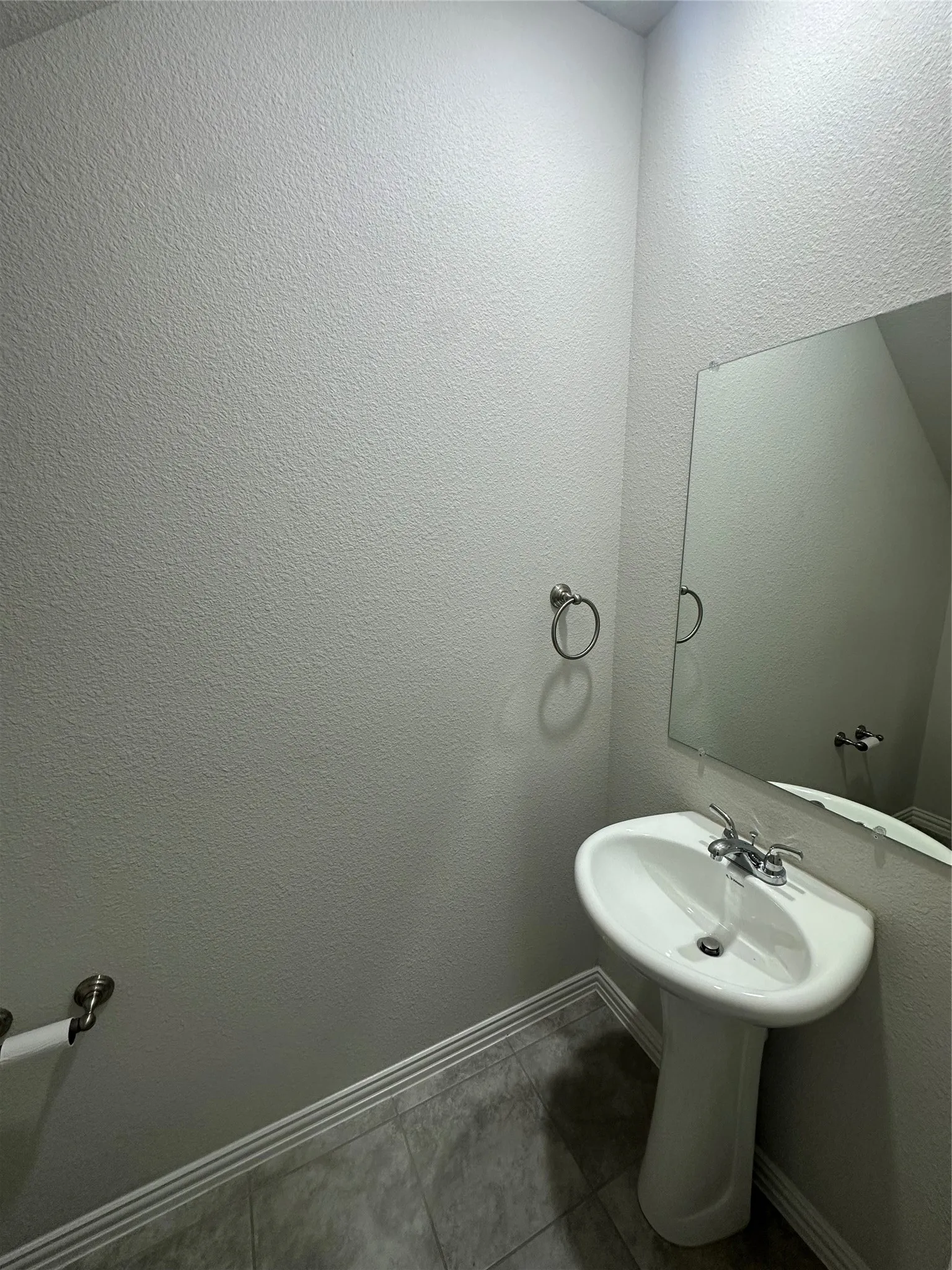 Single Family Residence For Rent in Grayson County , 3918 Talisker Boulevard, Sherman, Texas 75090, 4 Bedroom, 4 Bathroom, 2 Garage spaces, 2,480 Sqft, built in 2023, mls#21280576, Real Estate Agent in Sherman, Homes For Rent in Grayson county, Homes For Rent in Sherman, Realtor in Sherman Texas, Real Estate Brokerage Independent Realty Texas, Luminita Cordes Realtor