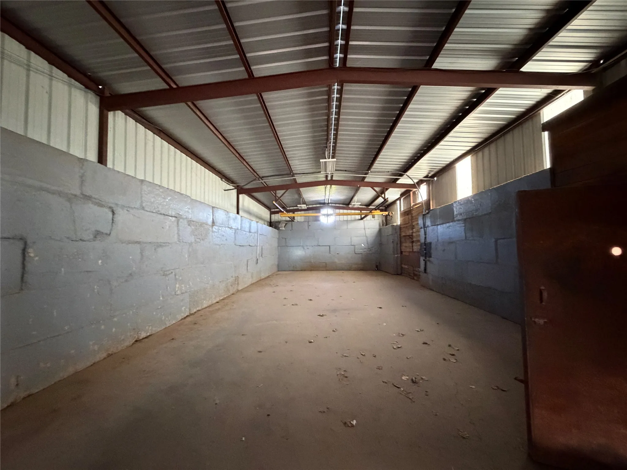 Industrial For Rent in Hood County , 105 Sunset Acres Ct F, Granbury, Texas 76048, 0, 0, Garage spaces, 0 Sqft, built in 1998, Price $2,250, mls#21280588, Real Estate Agent in Granbury, Homes For Rent in Hood county, Homes For Rent in Granbury, Realtor in Granbury Texas, Real Estate Brokerage Independent Realty Texas, Luminita Cordes Realtor