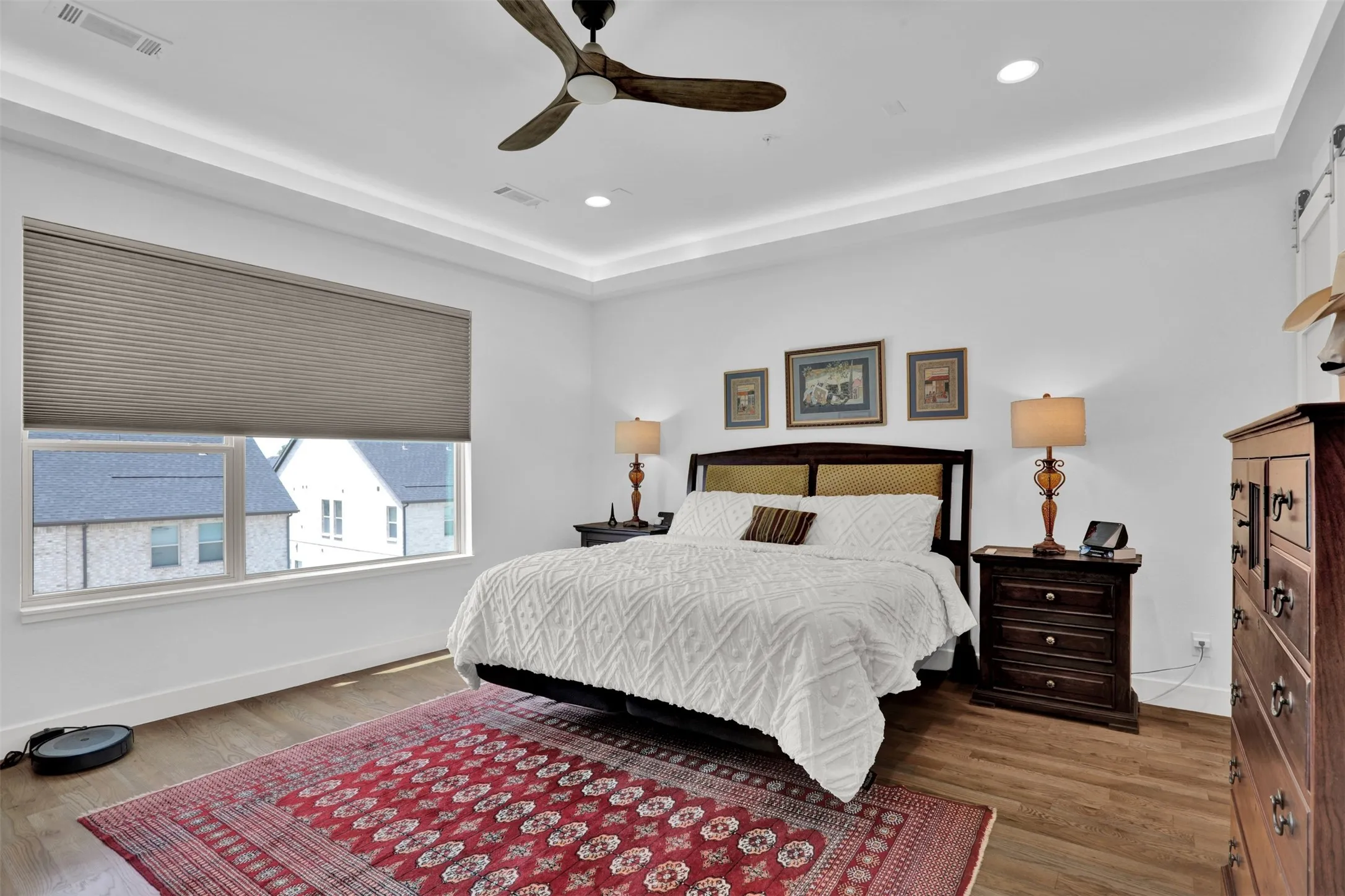 Single Family Residence For Sale in Dallas County , 13001 Hutton Drive 10, Farmers Branch, Texas 75234, 3 Bedroom, 5 Bathroom, 2 Garage spaces, 2,837 Sqft, built in 2019, mls#21279788, Real Estate Agent in Farmers Branch, Homes For Sale in Dallas county, Homes For Sale in Farmers Branch, Realtor in Farmers Branch Texas, Real Estate Brokerage Independent Realty Texas, Luminita Cordes Realtor