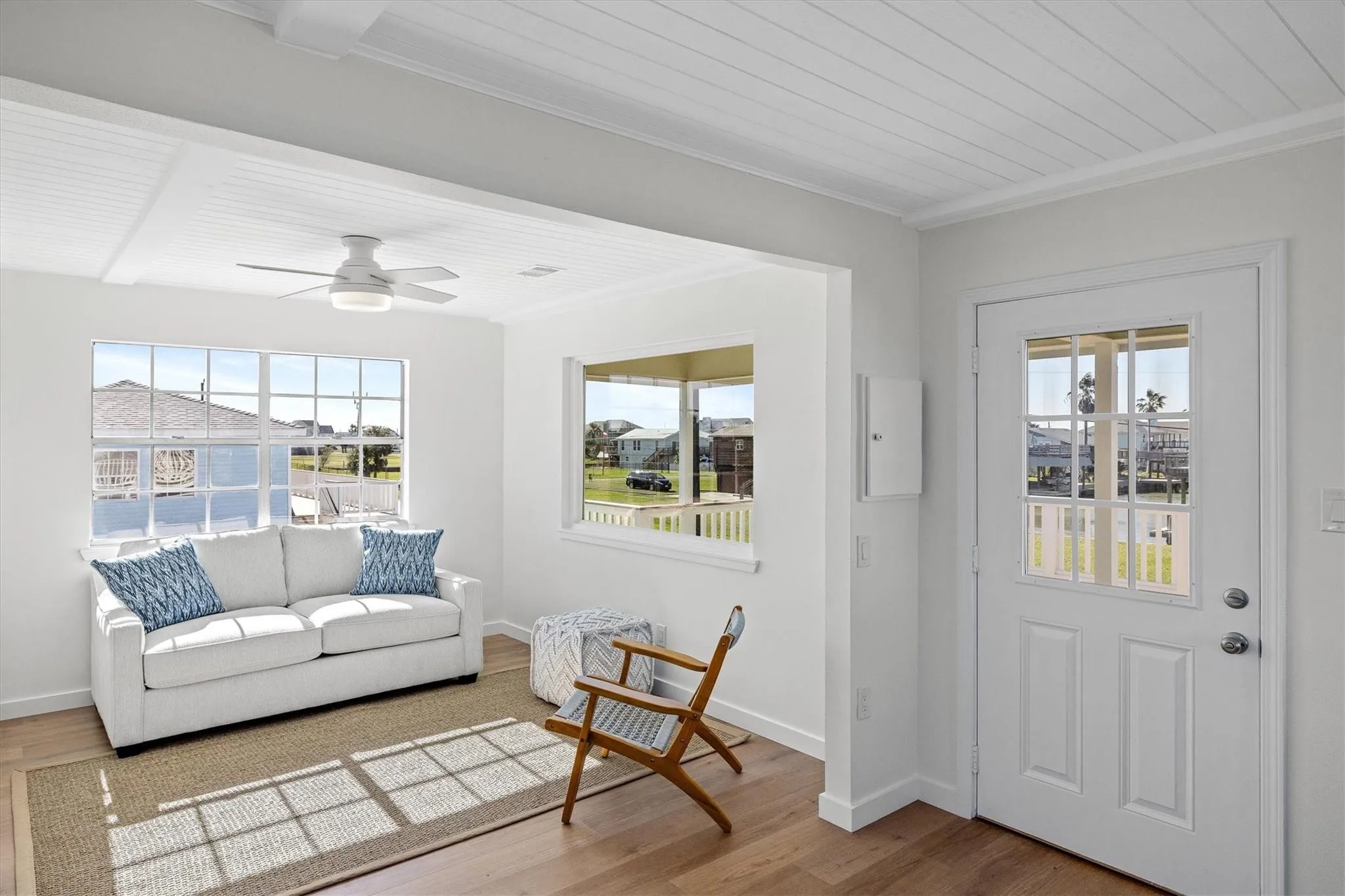 Single Family Residence For Sale in Galveston County , 23221 Galceran Drive, Galveston, Texas 77554, 3 Bedroom, 2 Bathroom, 4 Garage spaces, 1,824 Sqft, built in 1979, mls#21278651, Real Estate Agent in Galveston, Homes For Sale in Galveston county, Homes For Sale in Galveston, Realtor in Galveston Texas, Real Estate Brokerage Independent Realty Texas, Luminita Cordes Realtor