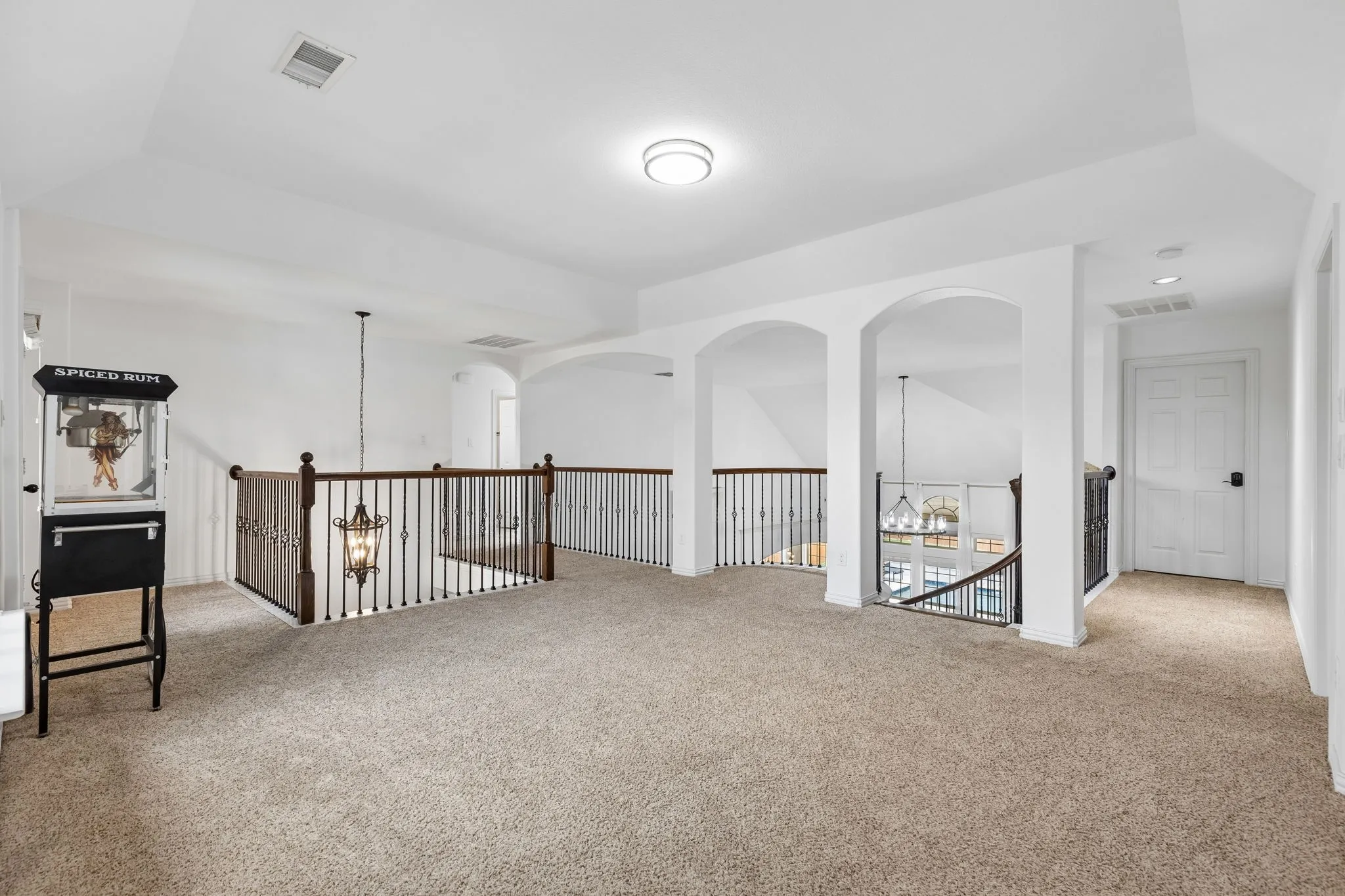 Single Family Residence For Sale in Tarrant County , 2948 Mirado, Grand Prairie, Texas 75054, 6 Bedroom, 4 Bathroom, 2 Garage spaces, 4,034 Sqft, built in 2014, mls#21272444, Real Estate Agent in Grand Prairie, Homes For Sale in Tarrant county, Homes For Sale in Grand Prairie, Realtor in Grand Prairie Texas, Real Estate Brokerage Independent Realty Texas, Luminita Cordes Realtor