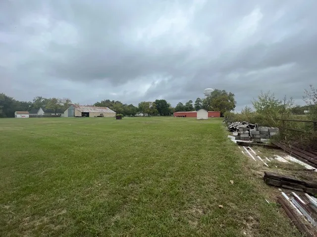 Unimproved Land For Sale in Grayson County , 310 W Hughes Street, Collinsville, Texas 76233, 0, 0, Garage spaces, 0 Sqft, built in 0, Price $500,000, mls#21280629, Real Estate Agent in Collinsville, Homes For Sale in Grayson county, Homes For Sale in Collinsville, Realtor in Collinsville Texas, Real Estate Brokerage Independent Realty Texas, Luminita Cordes Realtor