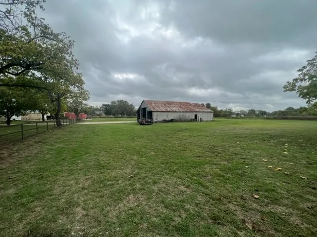 Unimproved Land For Sale in Grayson County , 310 W Hughes Street, Collinsville, Texas 76233, 0, 0, Garage spaces, 0 Sqft, built in 0, Price $500,000, mls#21280629, Real Estate Agent in Collinsville, Homes For Sale in Grayson county, Homes For Sale in Collinsville, Realtor in Collinsville Texas, Real Estate Brokerage Independent Realty Texas, Luminita Cordes Realtor