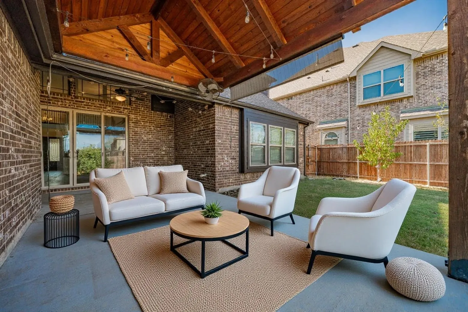 Single Family Residence For Sale in Collin County , 12840 Platt Drive, Frisco, Texas 75035, 5 Bedroom, 5 Bathroom, 2 Garage spaces, 3,927 Sqft, built in 2019, mls#21280604, Real Estate Agent in Frisco, Homes For Sale in Collin county, Homes For Sale in Frisco, Realtor in Frisco Texas, Real Estate Brokerage Independent Realty Texas, Luminita Cordes Realtor