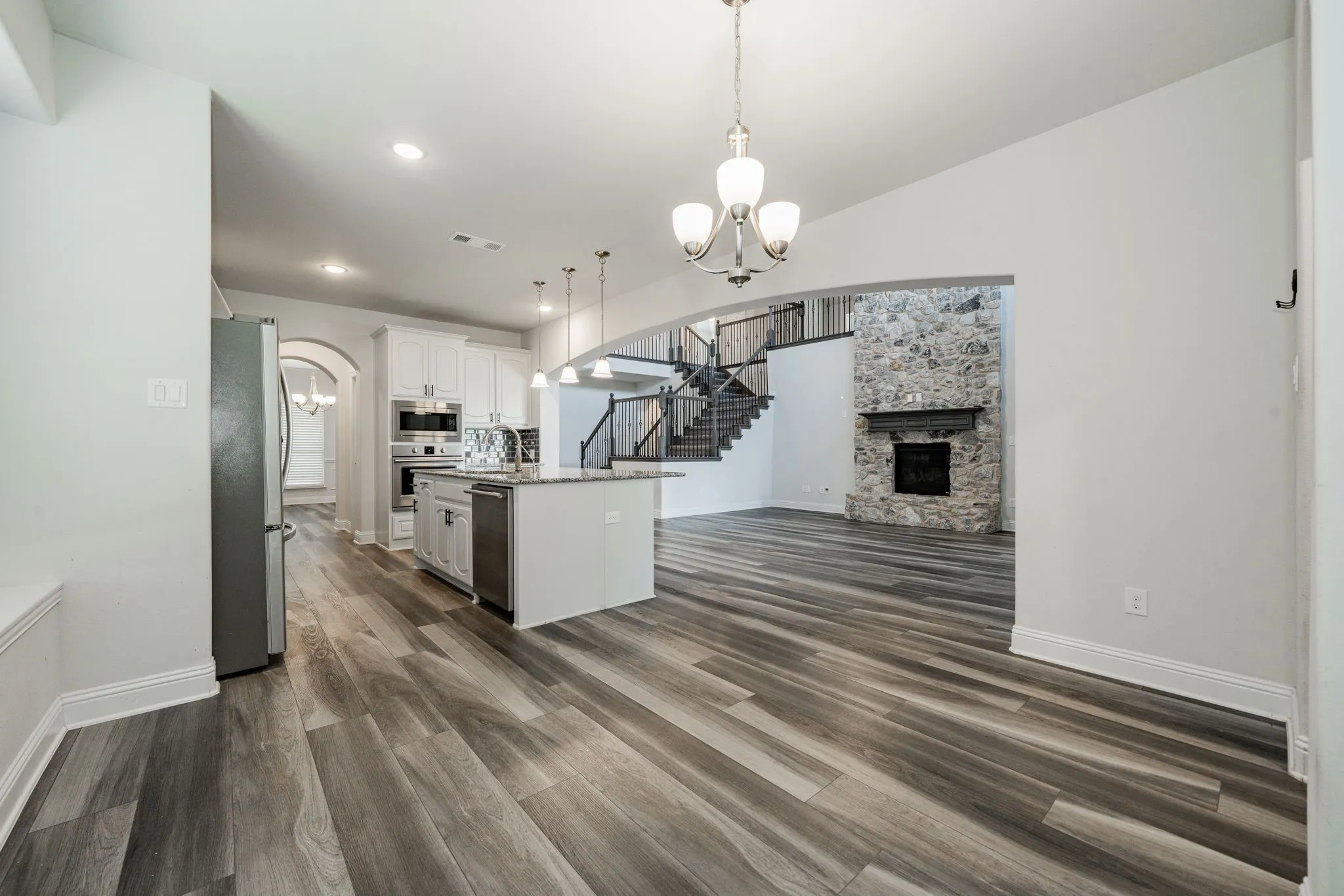 Single Family Residence For Sale in Collin County , 12840 Platt Drive, Frisco, Texas 75035, 5 Bedroom, 5 Bathroom, 2 Garage spaces, 3,927 Sqft, built in 2019, mls#21280604, Real Estate Agent in Frisco, Homes For Sale in Collin county, Homes For Sale in Frisco, Realtor in Frisco Texas, Real Estate Brokerage Independent Realty Texas, Luminita Cordes Realtor