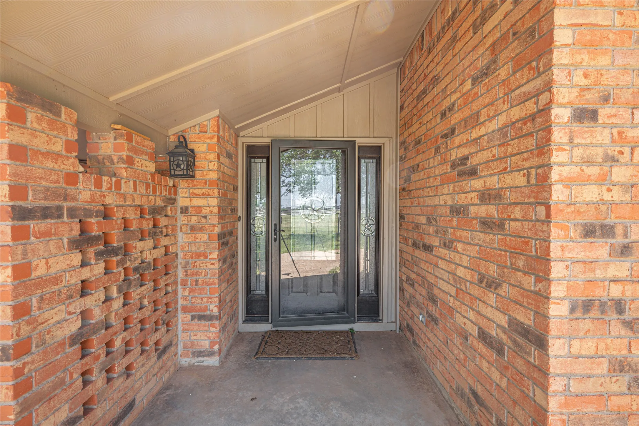 Single Family Residence For Sale in Taylor County , 8217 S FM 707, Abilene, Texas 79602, 4 Bedroom, 3 Bathroom, 2 Garage spaces, 3,012 Sqft, built in 1980, mls#21280603, Real Estate Agent in Abilene, Homes For Sale in Taylor county, Homes For Sale in Abilene, Realtor in Abilene Texas, Real Estate Brokerage Independent Realty Texas, Luminita Cordes Realtor
