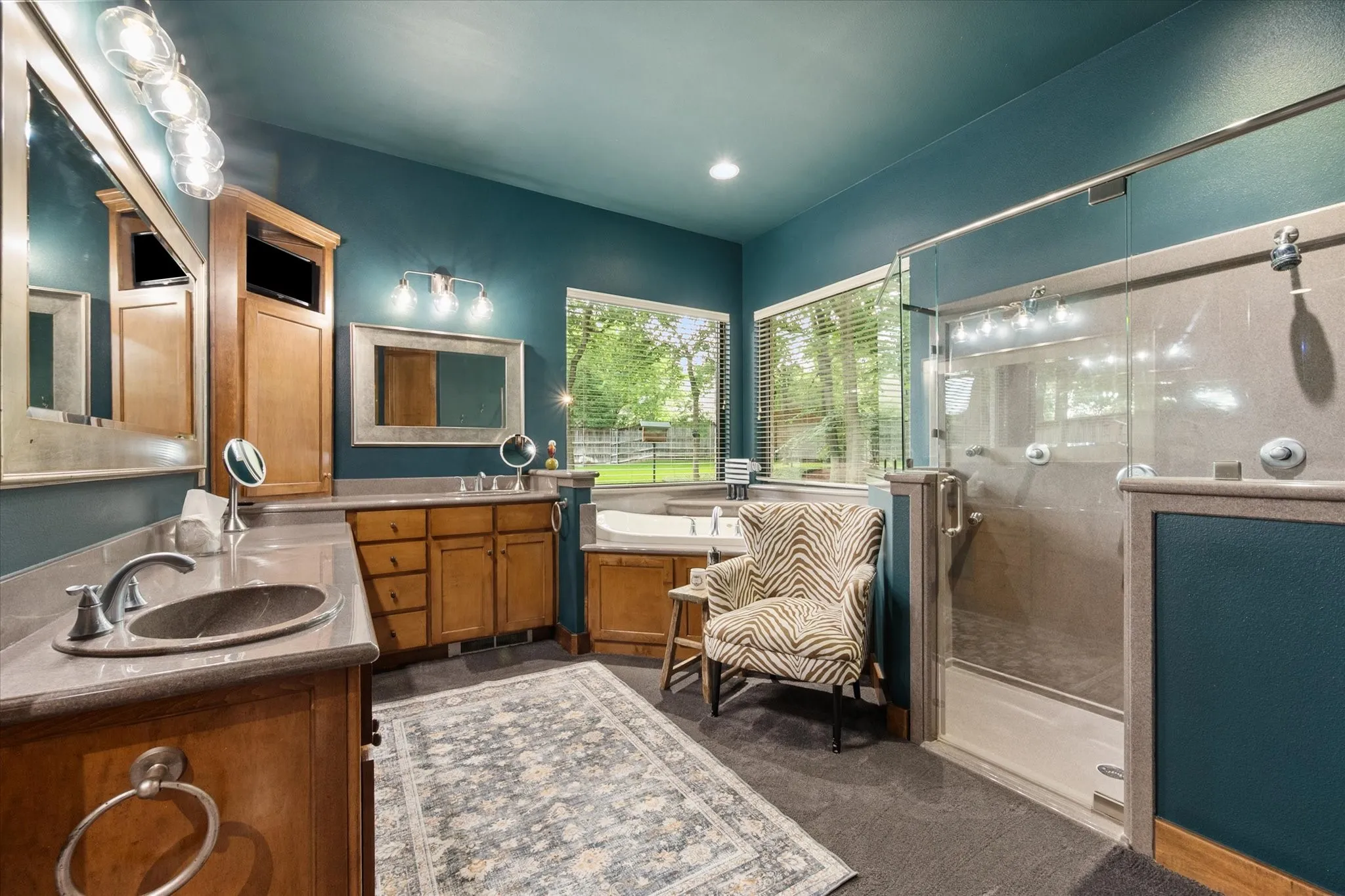 Single Family Residence For Sale in Tarrant County , 2500 Woodbridge Trail, Mansfield, Texas 76063, 4 Bedroom, 5 Bathroom, 3 Garage spaces, 4,258 Sqft, built in 2004, mls#21276591, Real Estate Agent in Mansfield, Homes For Sale in Tarrant county, Homes For Sale in Mansfield, Realtor in Mansfield Texas, Real Estate Brokerage Independent Realty Texas, Luminita Cordes Realtor