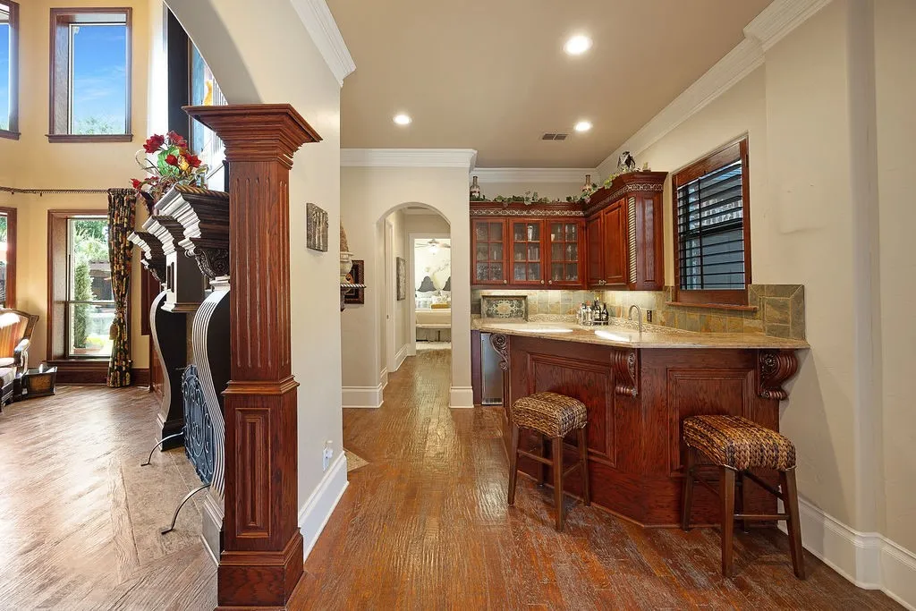 Single Family Residence For Sale in Denton County , 4603 Warwick Lane, Frisco, Texas 75034, 4 Bedroom, 6 Bathroom, 3 Garage spaces, 4,639 Sqft, built in 2004, mls#21280637, Real Estate Agent in Frisco, Homes For Sale in Denton county, Homes For Sale in Frisco, Realtor in Frisco Texas, Real Estate Brokerage Independent Realty Texas, Luminita Cordes Realtor