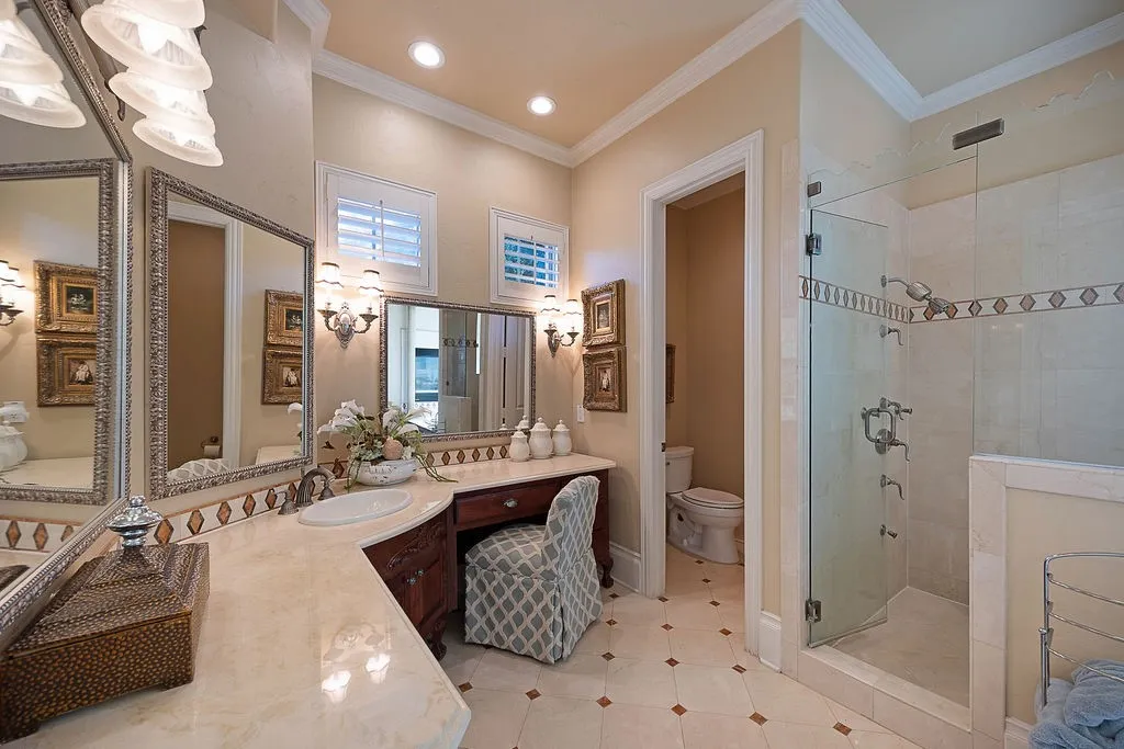 Single Family Residence For Sale in Denton County , 4603 Warwick Lane, Frisco, Texas 75034, 4 Bedroom, 6 Bathroom, 3 Garage spaces, 4,639 Sqft, built in 2004, mls#21280637, Real Estate Agent in Frisco, Homes For Sale in Denton county, Homes For Sale in Frisco, Realtor in Frisco Texas, Real Estate Brokerage Independent Realty Texas, Luminita Cordes Realtor
