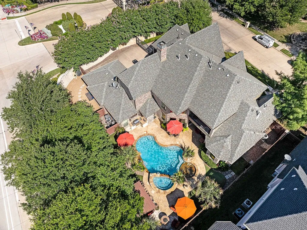 Single Family Residence For Sale in Denton County , 4603 Warwick Lane, Frisco, Texas 75034, 4 Bedroom, 6 Bathroom, 3 Garage spaces, 4,639 Sqft, built in 2004, mls#21280637, Real Estate Agent in Frisco, Homes For Sale in Denton county, Homes For Sale in Frisco, Realtor in Frisco Texas, Real Estate Brokerage Independent Realty Texas, Luminita Cordes Realtor