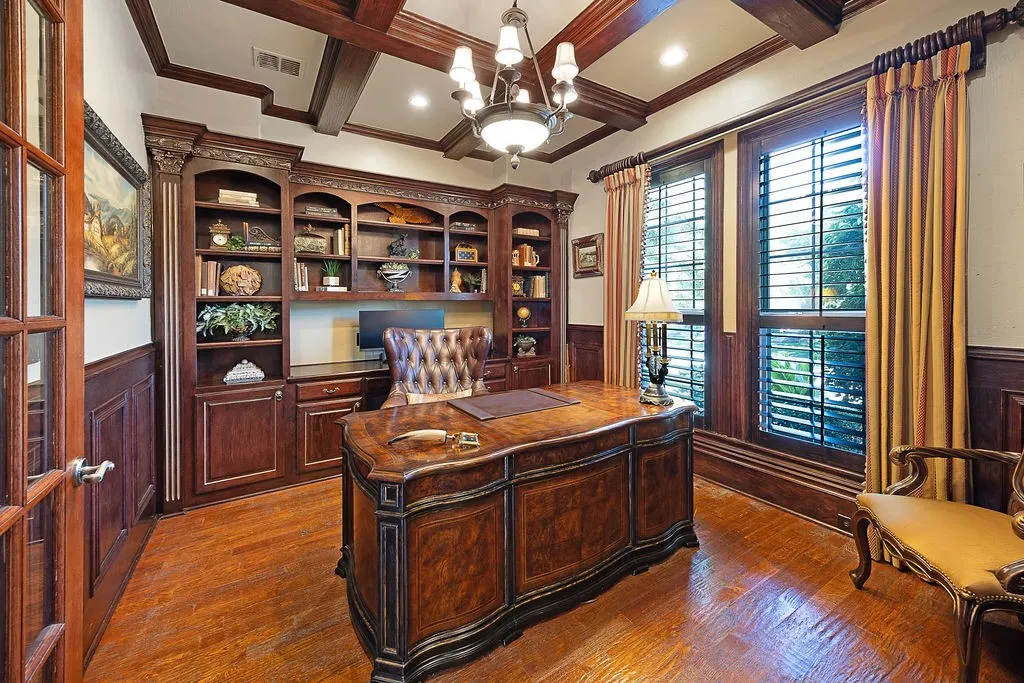 Single Family Residence For Sale in Denton County , 4603 Warwick Lane, Frisco, Texas 75034, 4 Bedroom, 6 Bathroom, 3 Garage spaces, 4,639 Sqft, built in 2004, mls#21280637, Real Estate Agent in Frisco, Homes For Sale in Denton county, Homes For Sale in Frisco, Realtor in Frisco Texas, Real Estate Brokerage Independent Realty Texas, Luminita Cordes Realtor