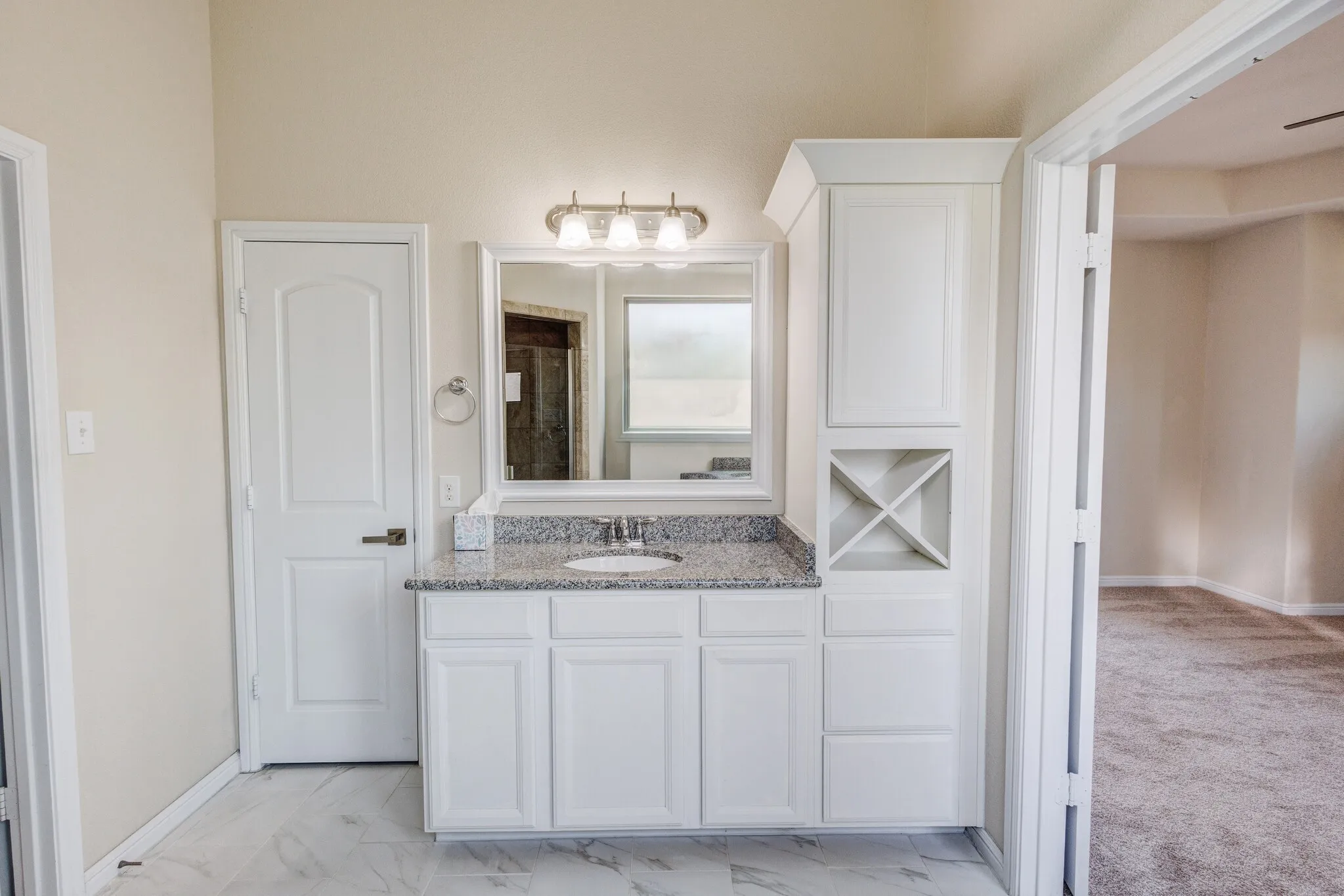 Single Family Residence For Sale in Tarrant County , 3625 Plum Vista Place, Arlington, Texas 76005, 4 Bedroom, 3 Bathroom, 2 Garage spaces, 2,937 Sqft, built in 2014, mls#21280146, Real Estate Agent in Arlington, Homes For Sale in Tarrant county, Homes For Sale in Arlington, Realtor in Arlington Texas, Real Estate Brokerage Independent Realty Texas, Luminita Cordes Realtor
