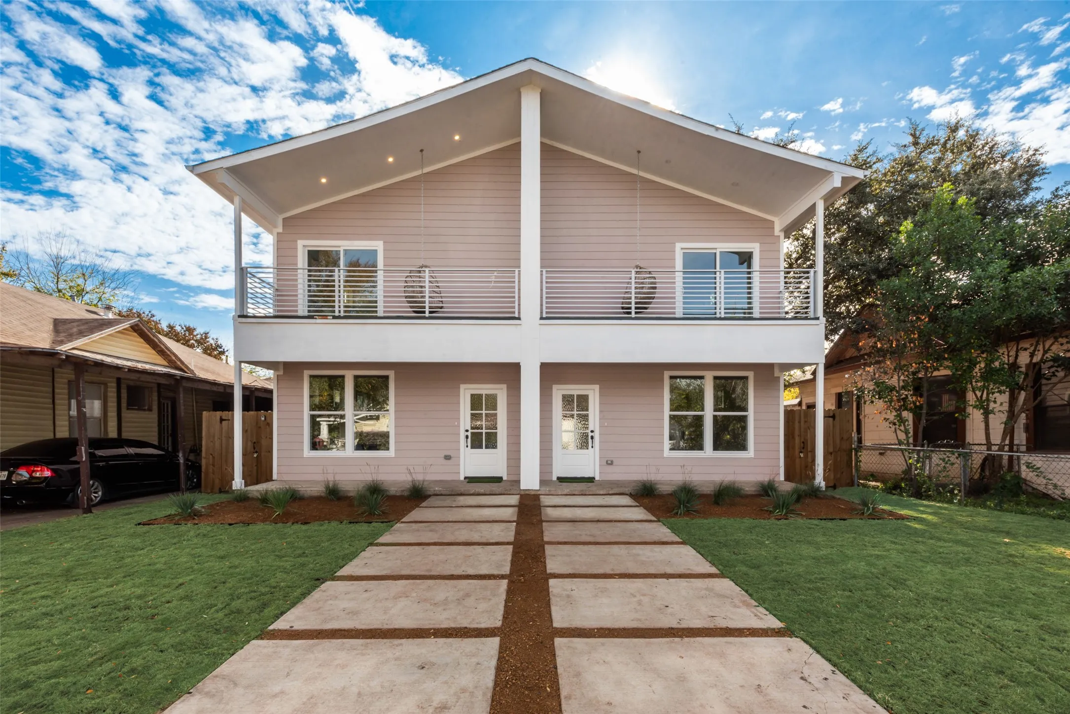 Duplex For Sale in Dallas County , 632-634 Melba Street, Dallas, Texas 75208, 6 Bedroom, 6 Bathroom, 4 Garage spaces, 0 Sqft, built in 2024, mls#21280696, Real Estate Agent in Dallas, Homes For Sale in Dallas county, Homes For Sale in Dallas, Realtor in Dallas Texas, Real Estate Brokerage Independent Realty Texas, Luminita Cordes Realtor