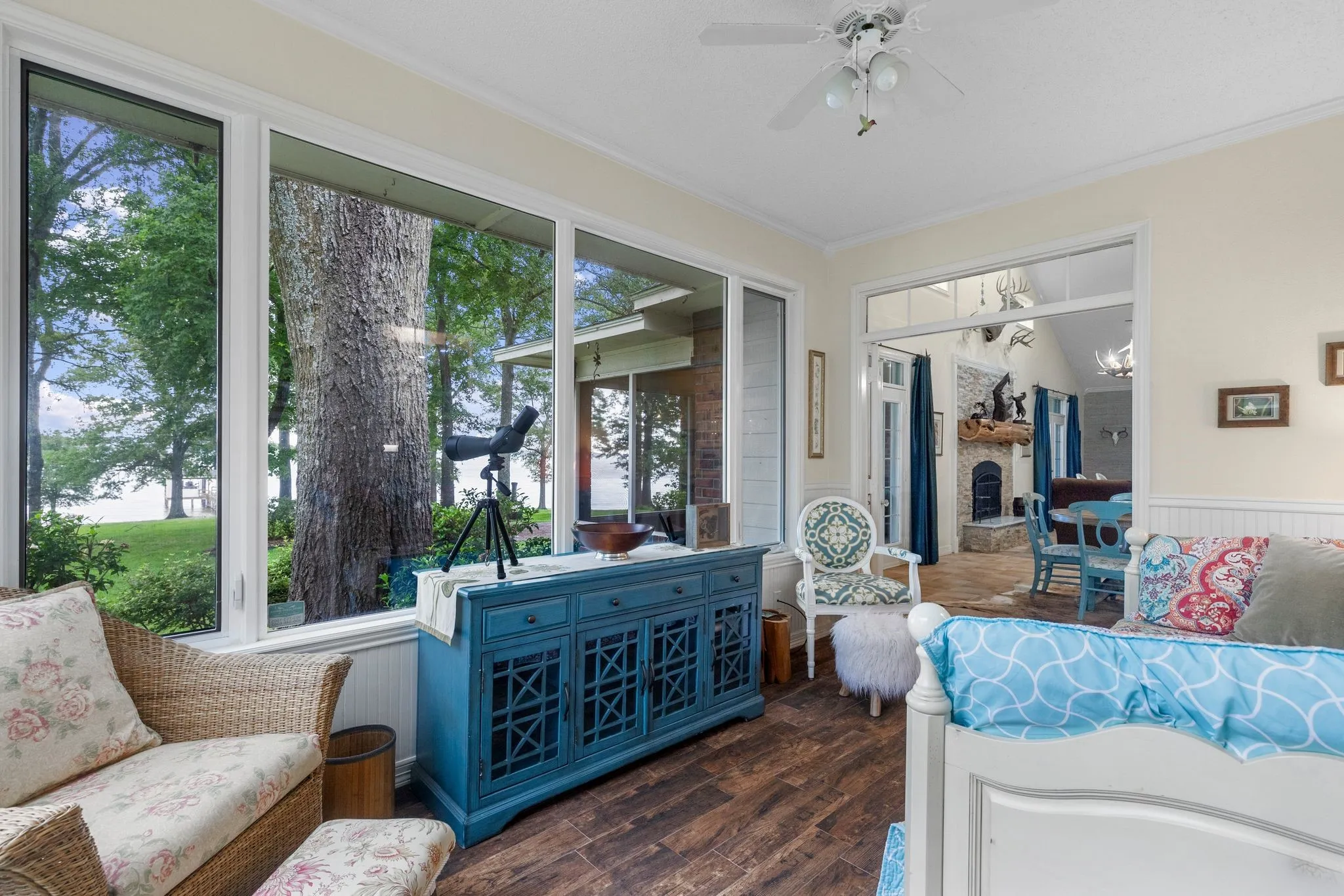 Single Family Residence For Sale in Rains County , 1185 Rs County Road 3503, Emory, Texas 75440, 3 Bedrooms, 3 Bathrooms, 4 Garage spaces, 2,766 Sqft, built in 1997, Price $998,000, mls#21280451, Real Estate Agent in Emory, Homes For Sale in Rains county, Homes For Sale in Emory, Realtor in Emory Texas, Real Estate Brokerage Independent Realty Texas, Luminita Cordes Realtor